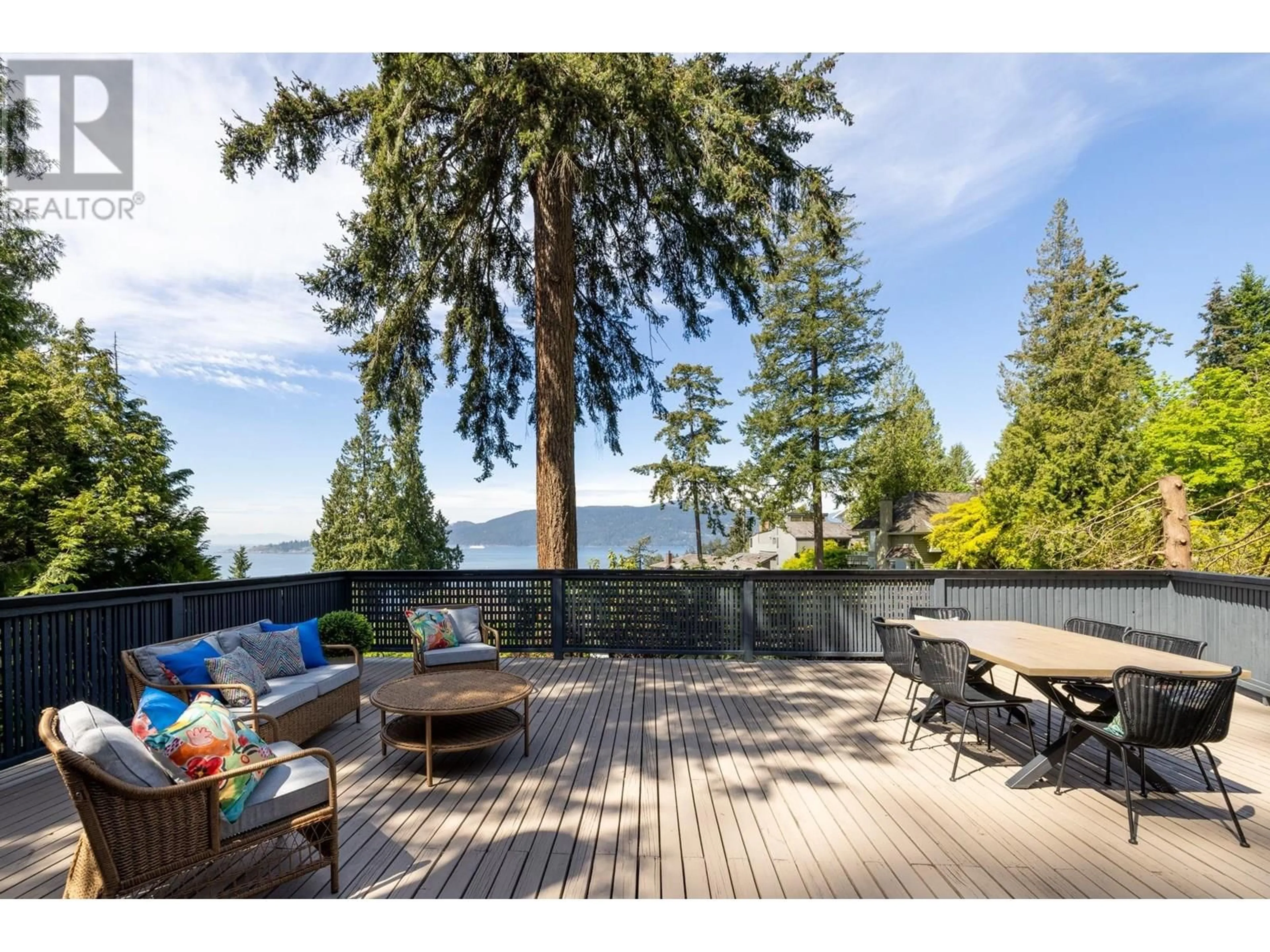 Patio, water/lake/river/ocean view for 5502 PARTHENON PLACE, West Vancouver British Columbia V7W2V7