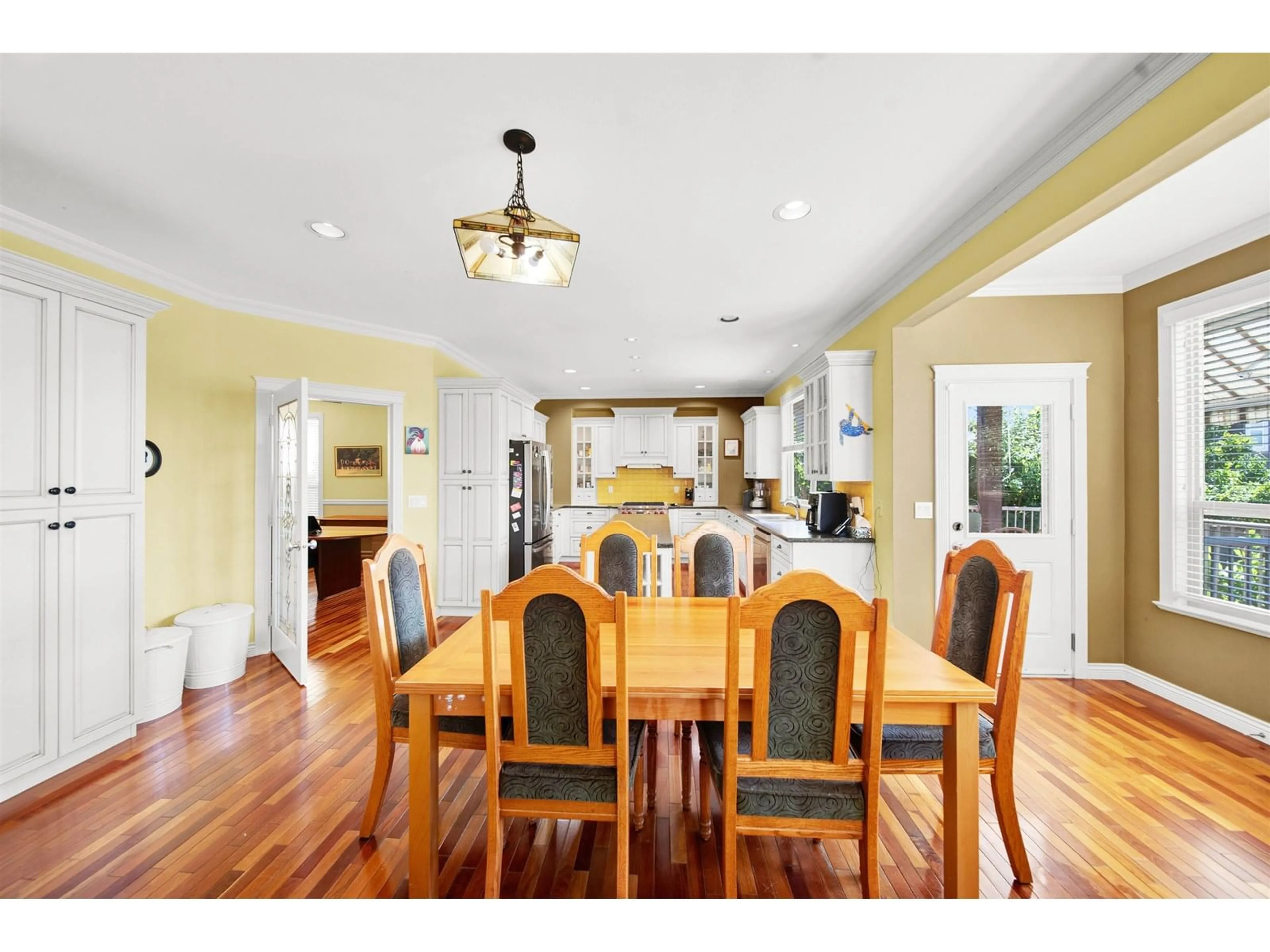 Dining room, unknown for 6081 164A, Surrey British Columbia V3S3V8