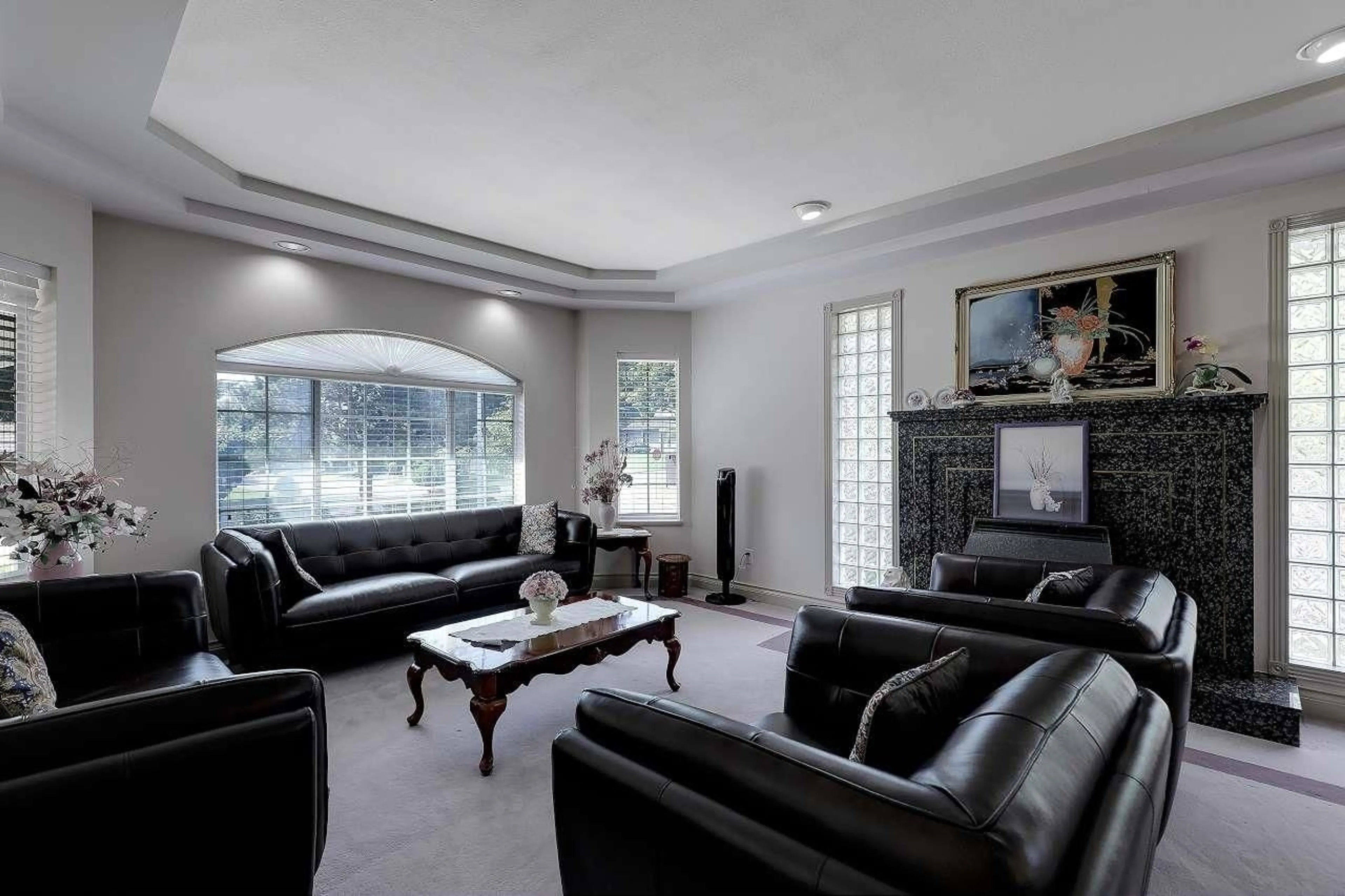 Living room with furniture, unknown for 5748 126, Surrey British Columbia V3X3G8