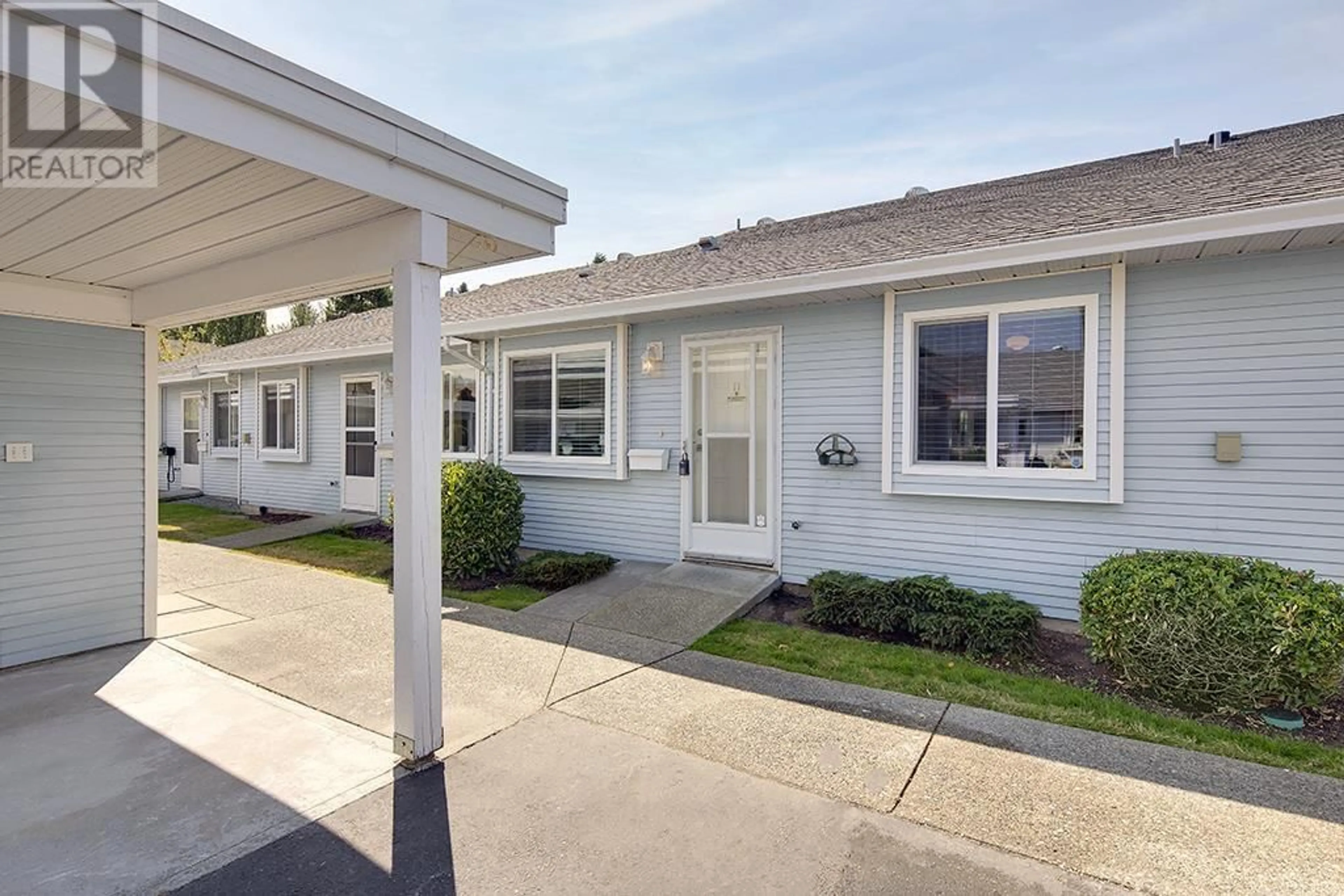 Home with vinyl exterior material, street for 11 - 23580 DEWDNEY TRUNK ROAD, Maple Ridge British Columbia V2X0S8