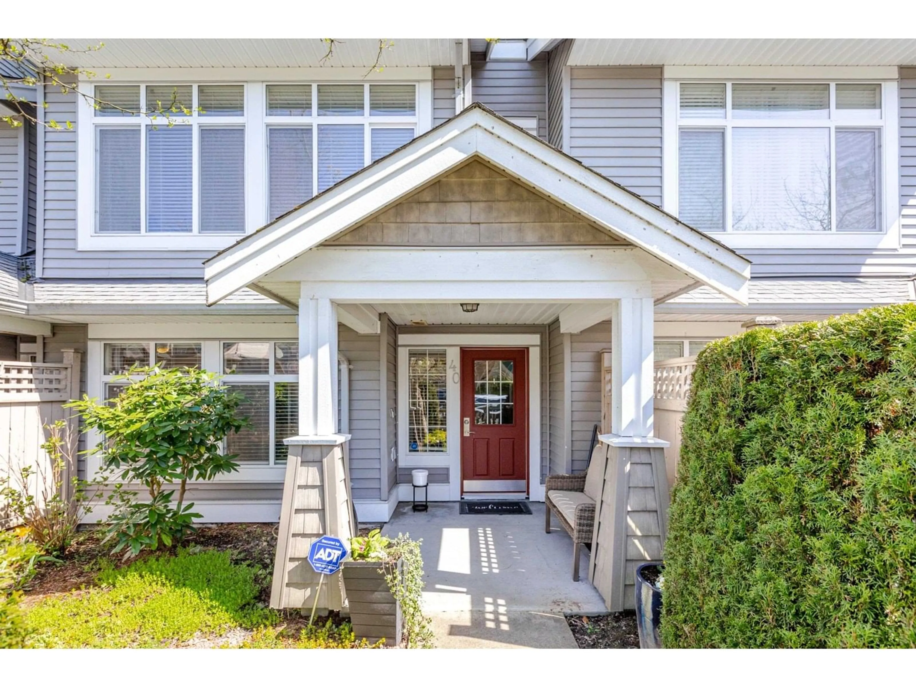 Unknown for 40 - 19330 69, Surrey British Columbia V4N0Z2