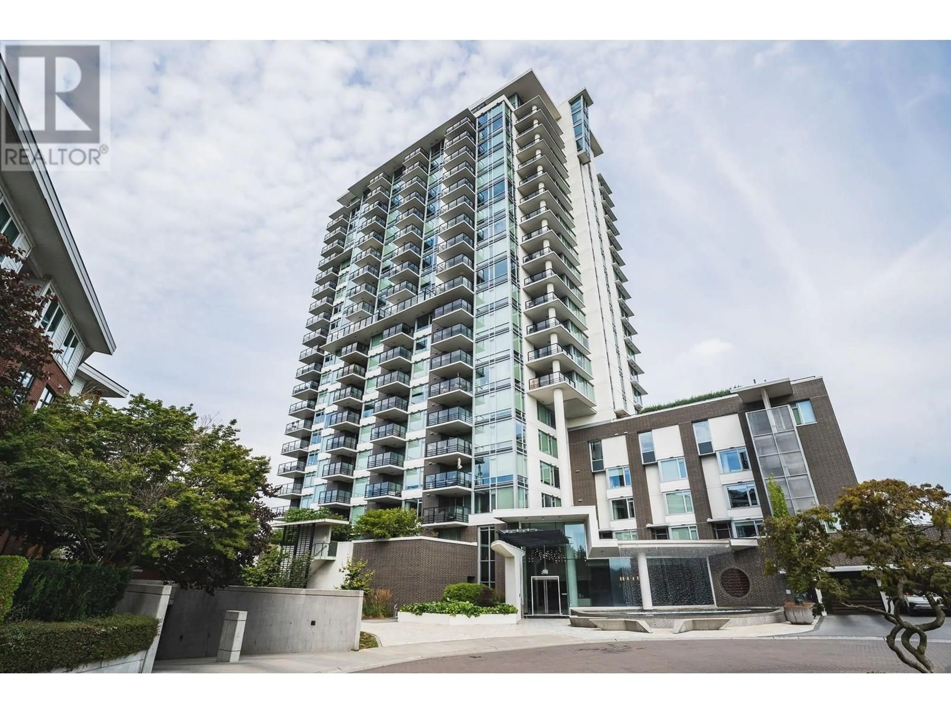A pic from outside/outdoor area/front of a property/back of a property/a pic from drone, building for 608 - 210 SALTER STREET, New Westminster British Columbia V3M0J9