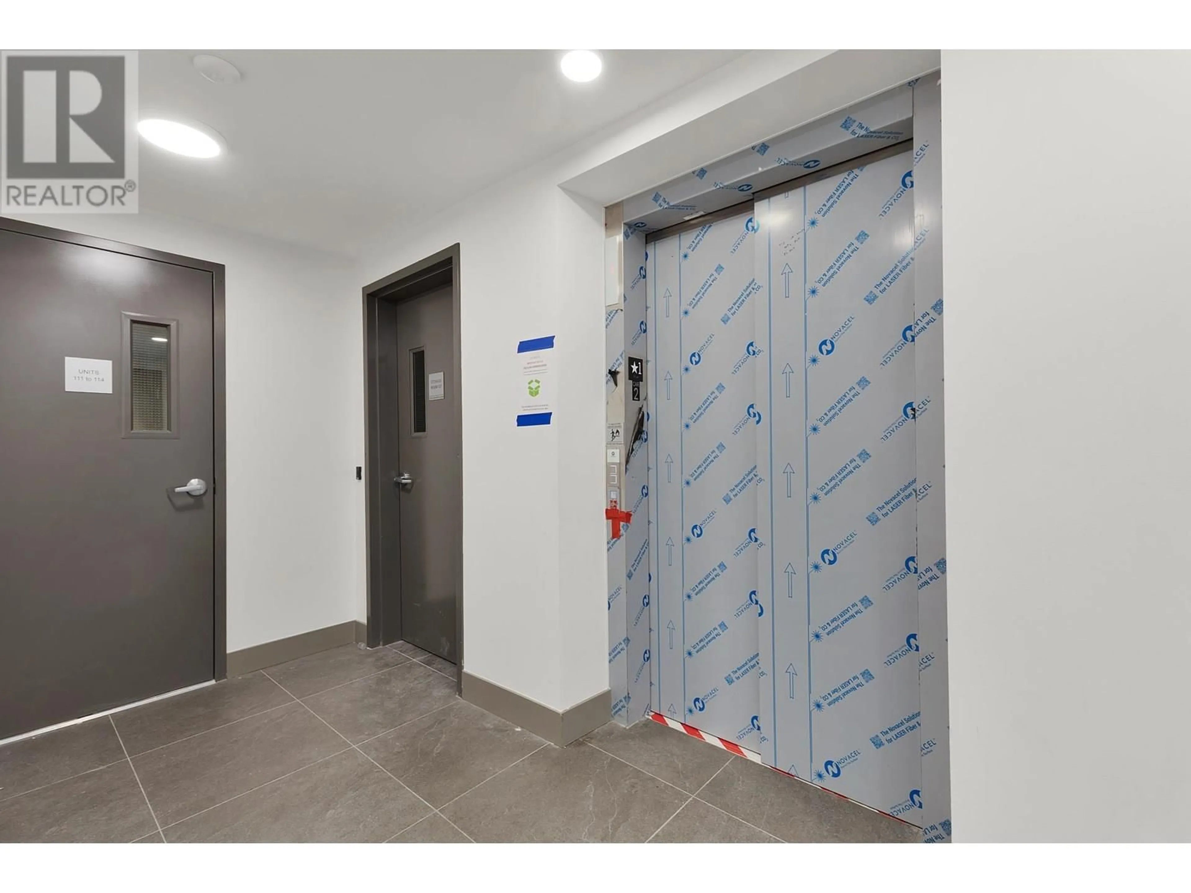 Indoor foyer for 307 - 12109 223 STREET, Maple Ridge British Columbia V2X5Y6