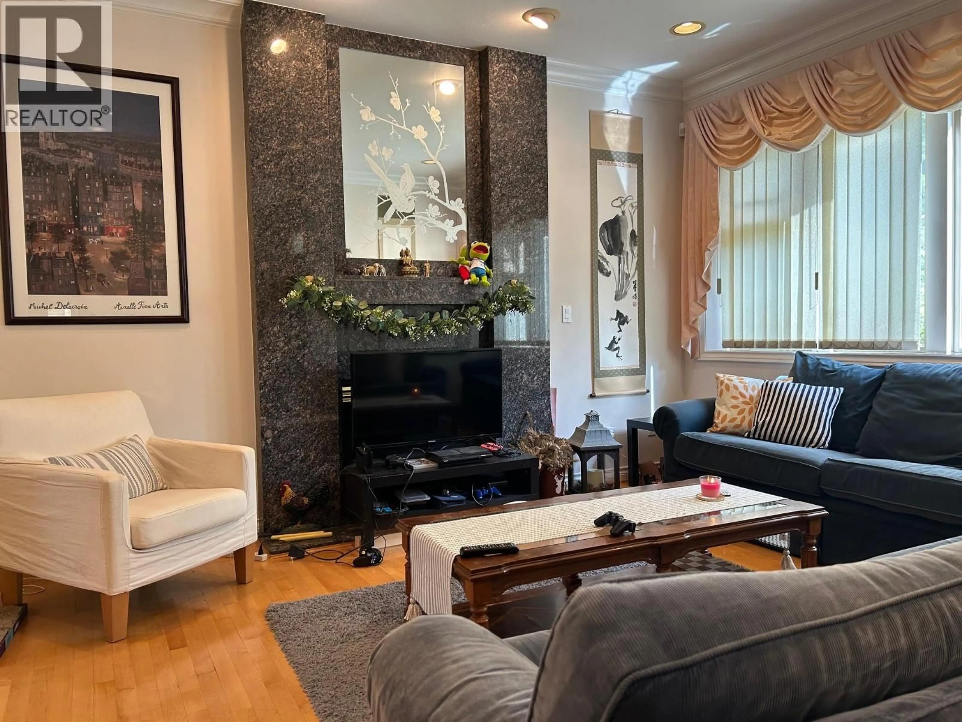 Living room with furniture, unknown for 3021 21ST AVENUE, Vancouver British Columbia V6L1K9