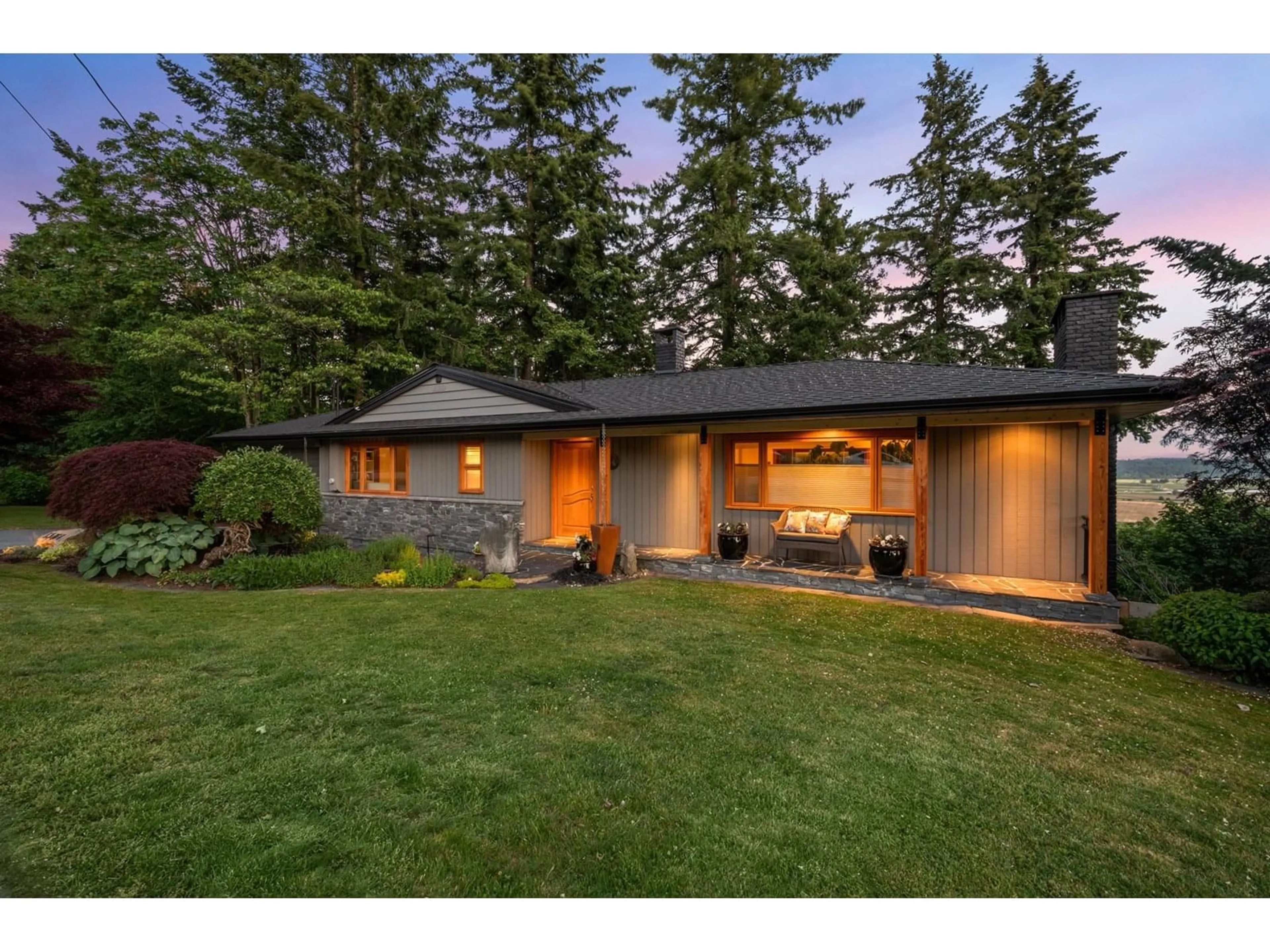Home with vinyl exterior material, street for 13464 56, Surrey British Columbia V3X2Z6