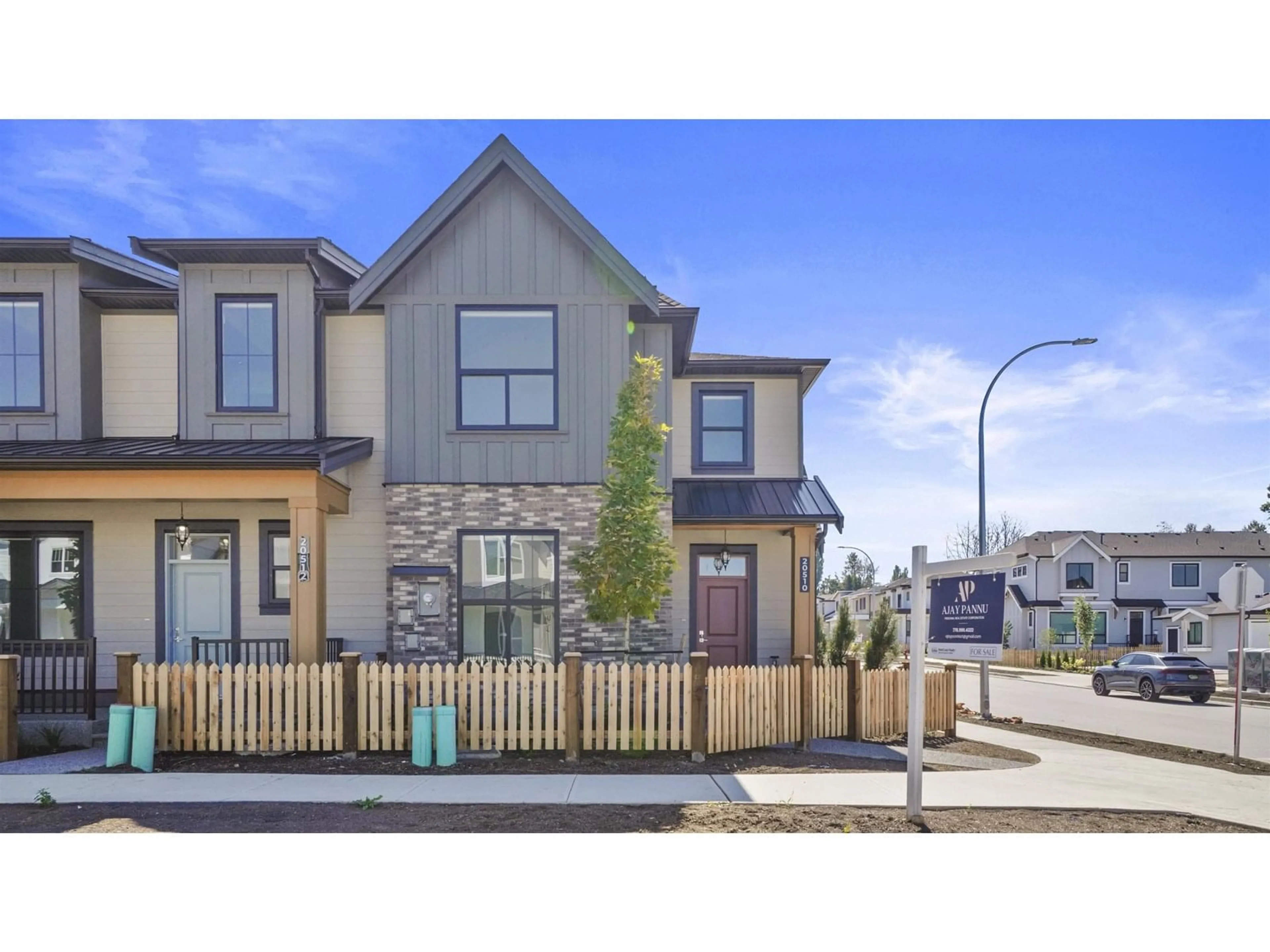 Home with brick exterior material, street for 20510 76, Langley British Columbia V2Y3S8