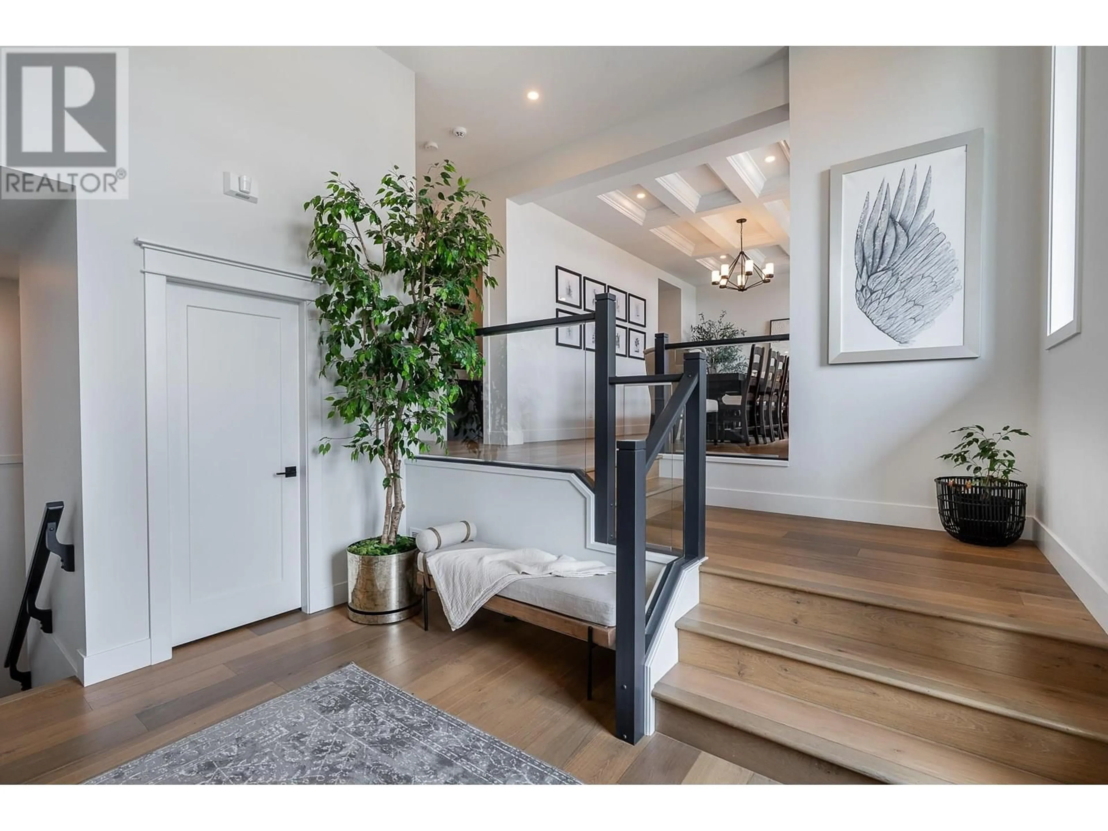 Indoor entryway for 1462 MITCHELL STREET, Coquitlam British Columbia V3E0P2