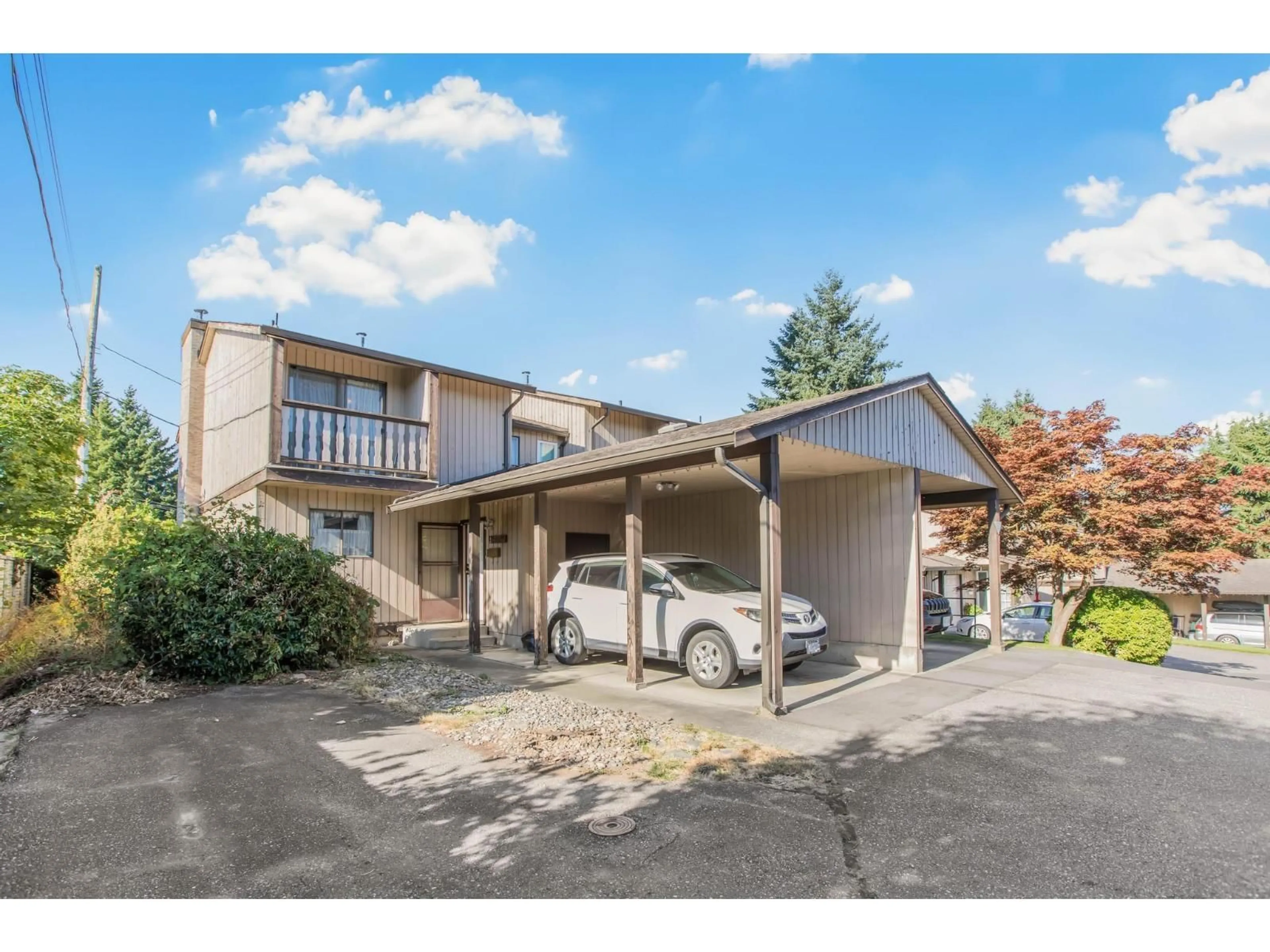 A pic from outside/outdoor area/front of a property/back of a property/a pic from drone, street for 6 - 32870 BEVAN, Abbotsford British Columbia V2S6R3