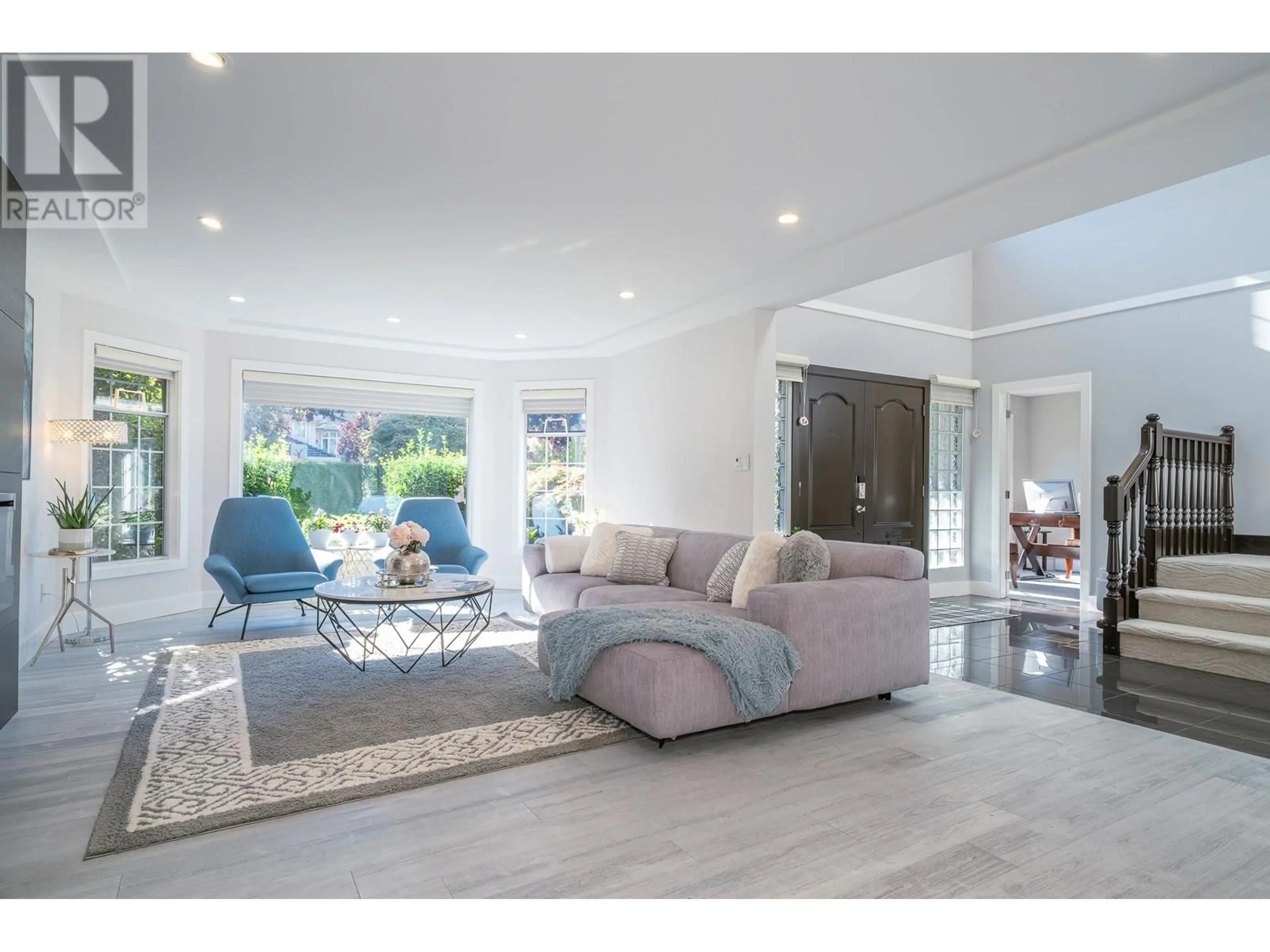 Living room with furniture, unknown for 8780 SCOTCHBROOK ROAD, Richmond British Columbia V6Y2M3