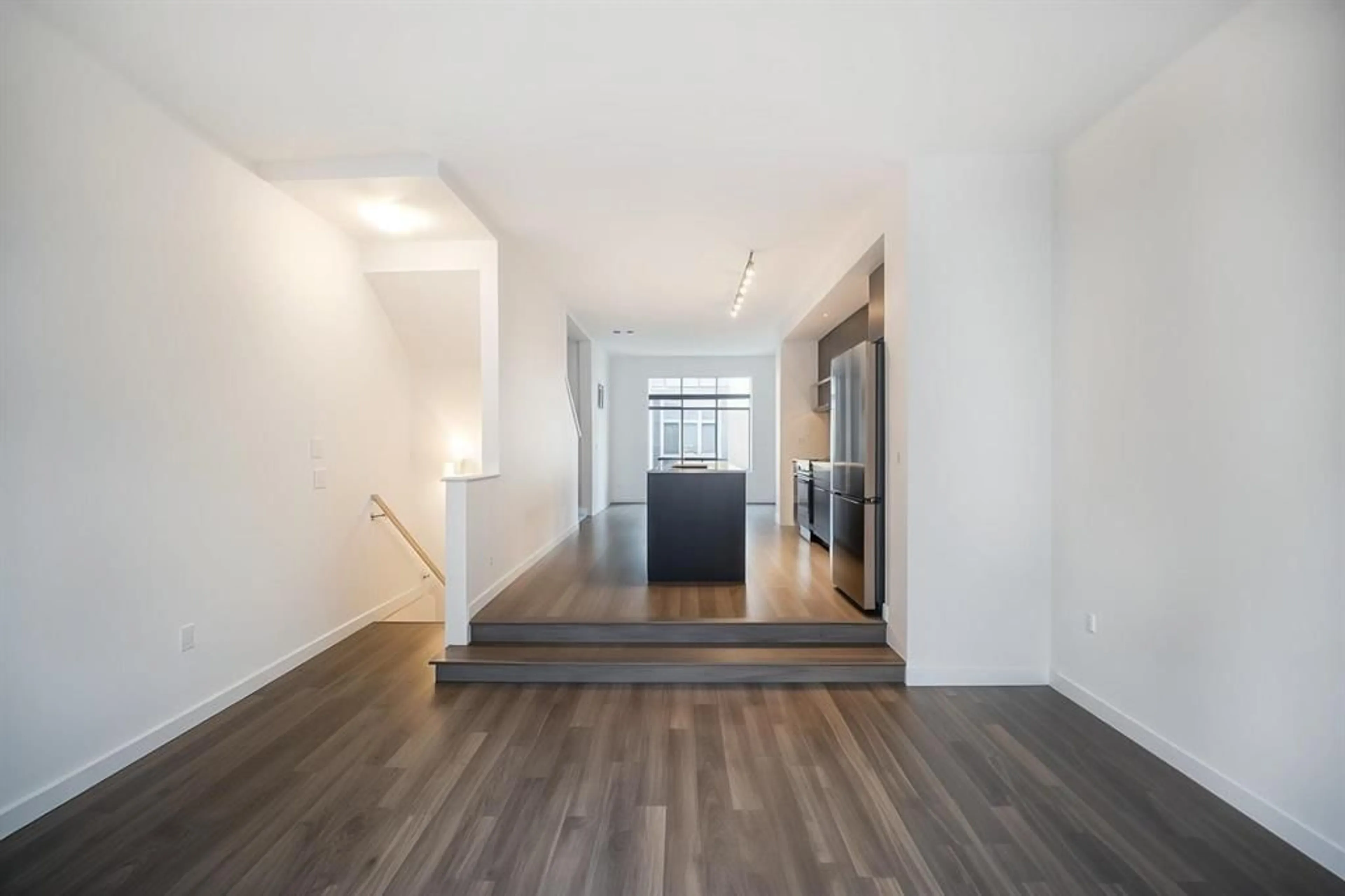 Unknown for 95 - 15778 85 AVENUE, Surrey British Columbia V4N6W8