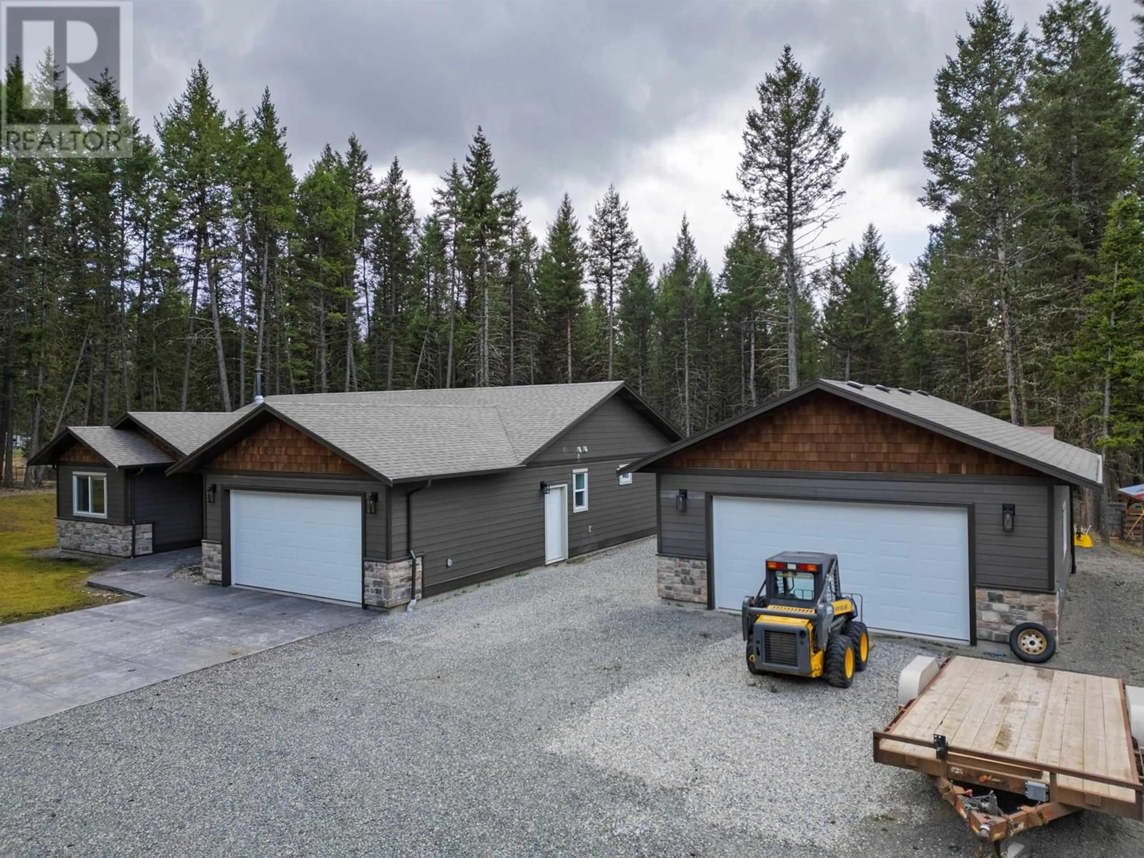 Indoor garage for 4962 MONICAL ROAD, 108 Mile Ranch British Columbia V0K2Z0
