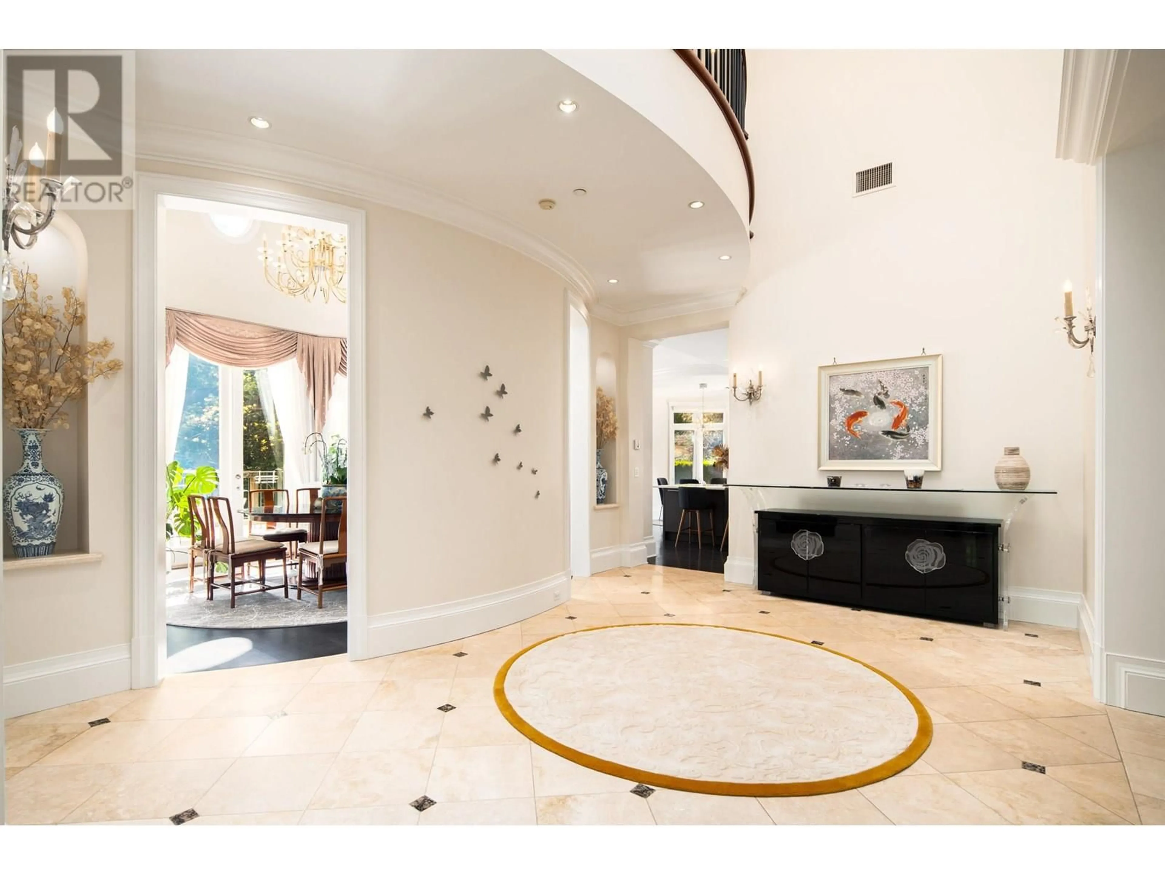 Indoor foyer for 3988 ANGUS DRIVE, Vancouver British Columbia V6J4H7