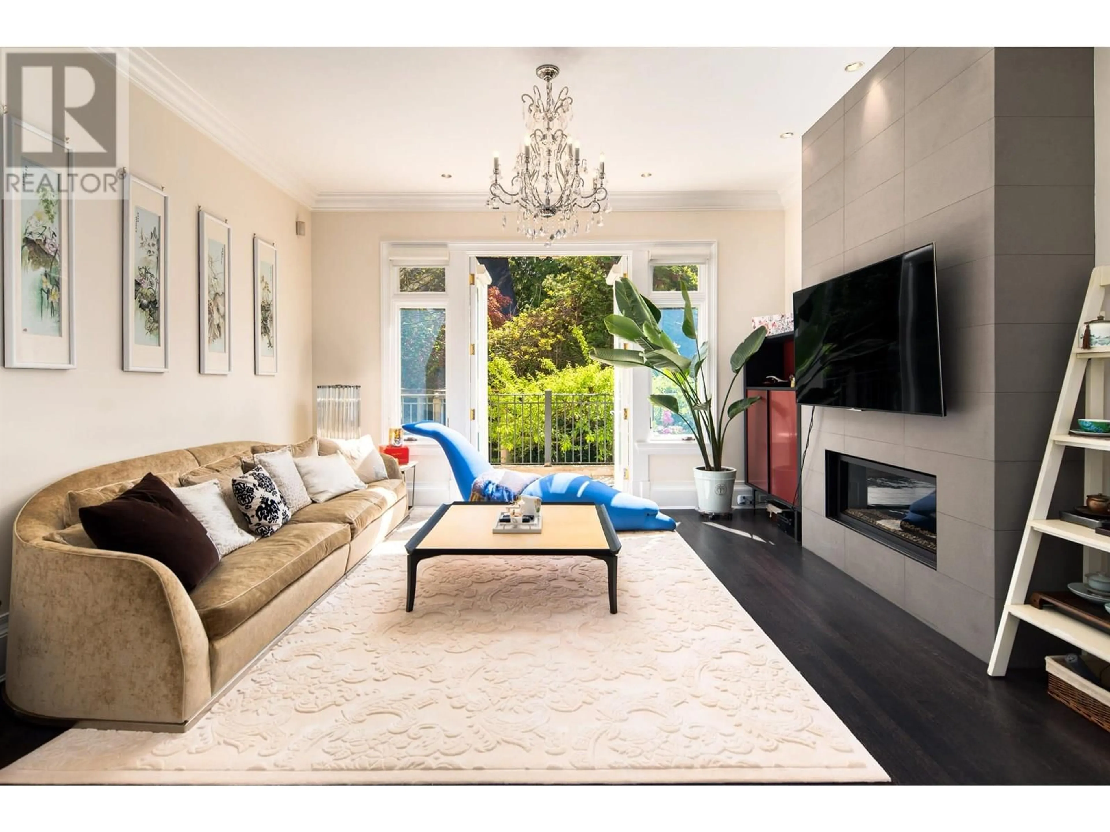 Living room with furniture, unknown for 3988 ANGUS DRIVE, Vancouver British Columbia V6J4H7
