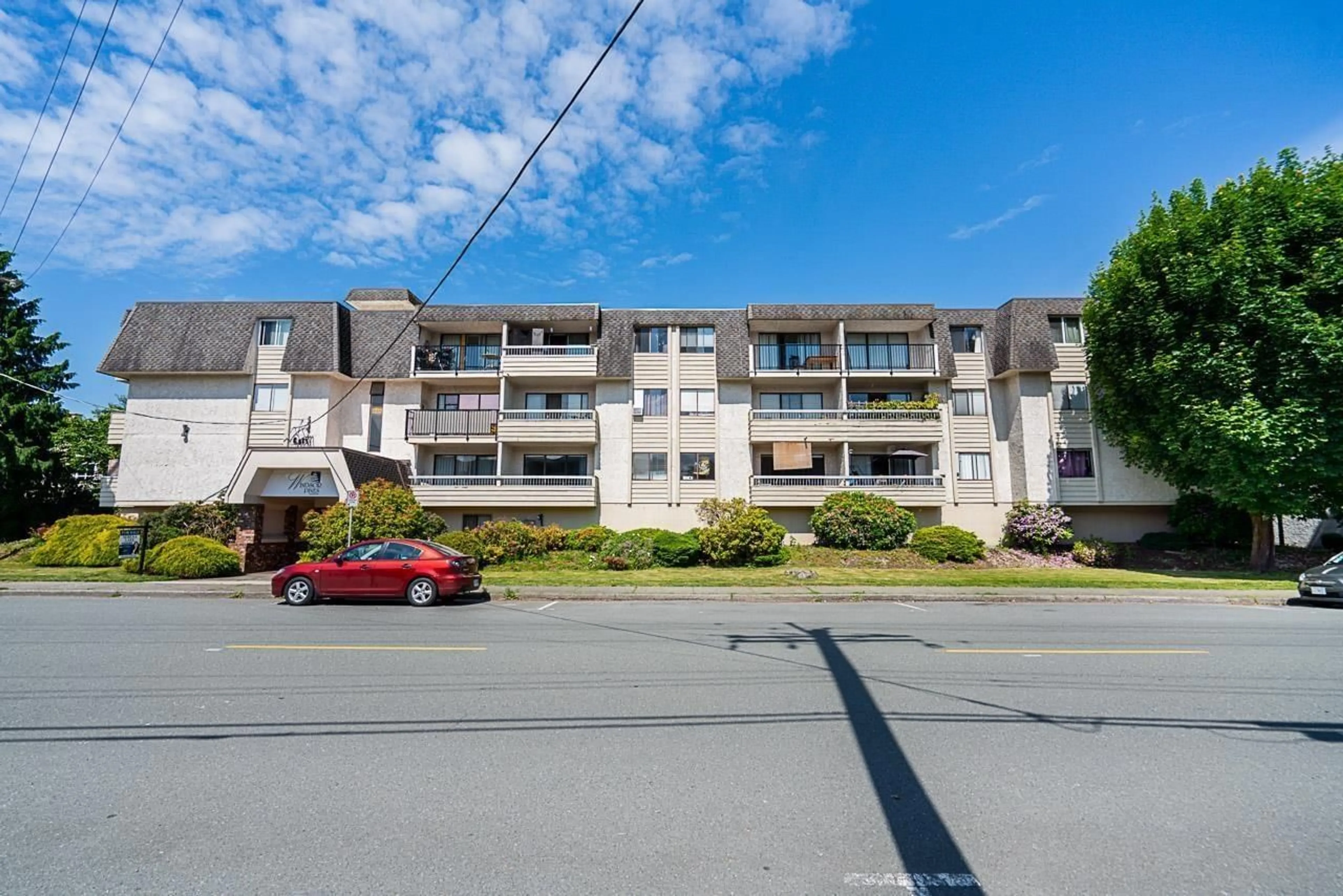 A pic from outside/outdoor area/front of a property/back of a property/a pic from drone, street for 110 - 9477 COOK STREET, Chilliwack British Columbia V2P4J8