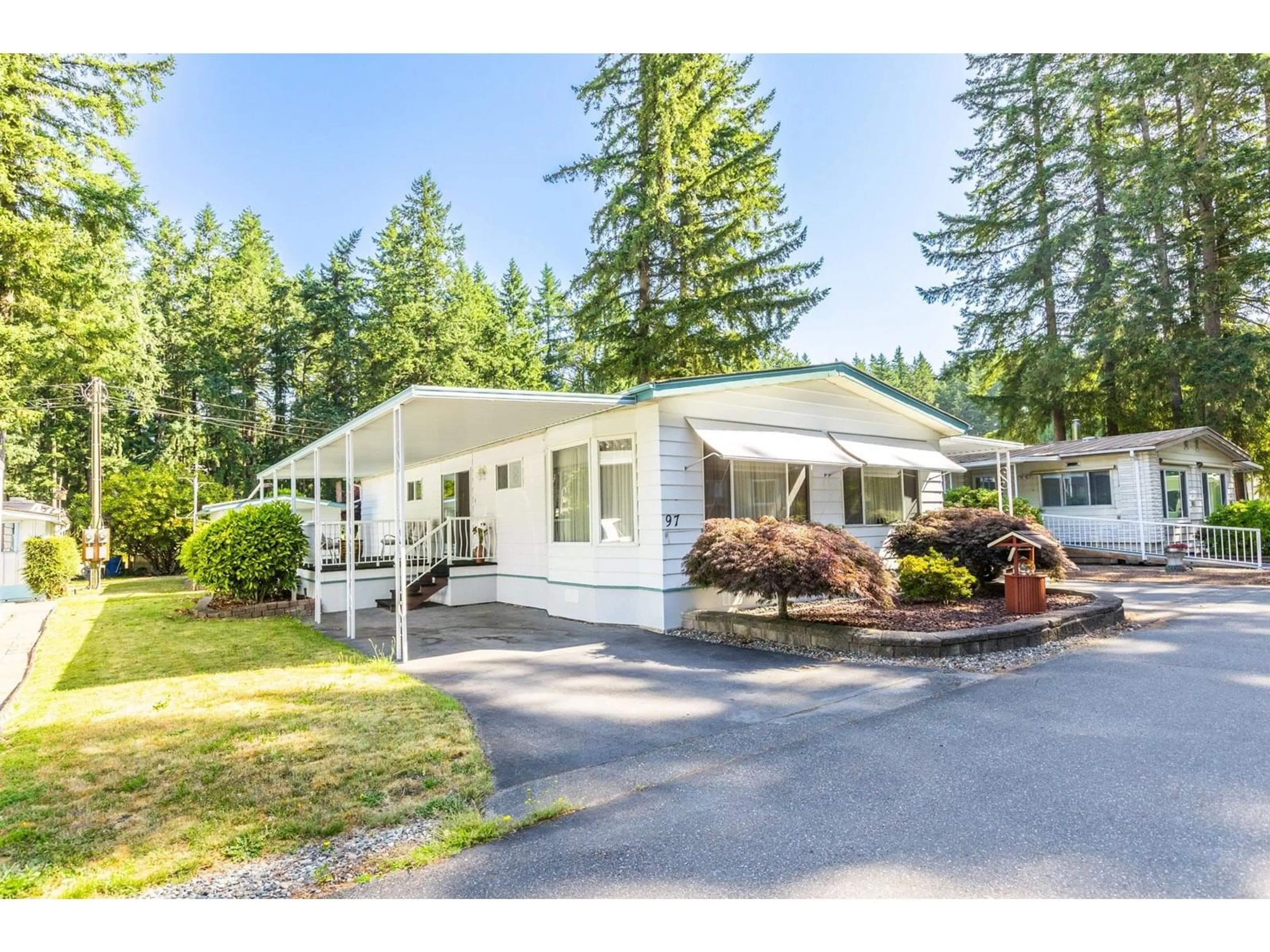 Home with vinyl exterior material, street for 97 - 20071 24, Langley British Columbia V2Z2A1