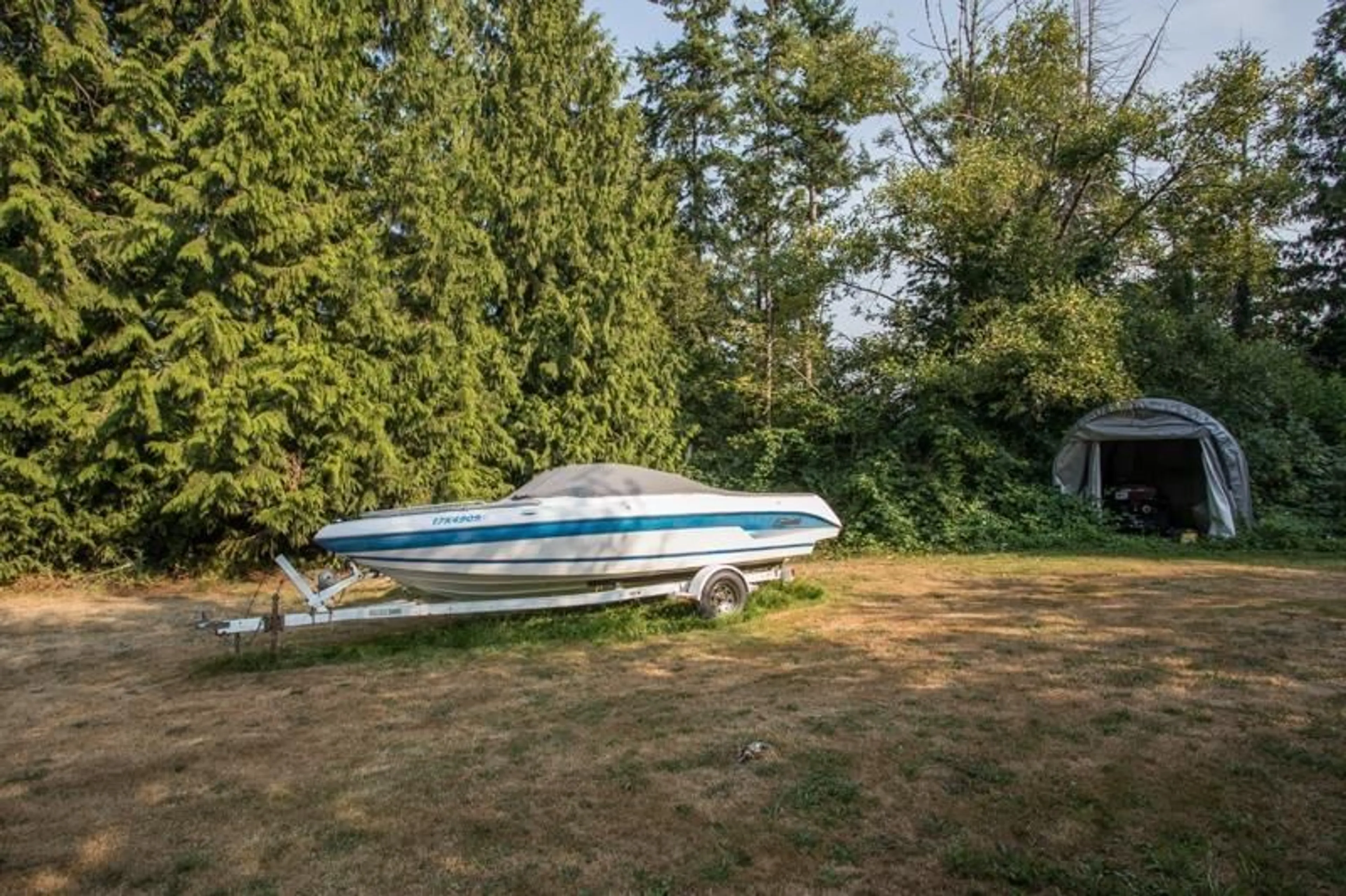 Patio, water/lake/river/ocean view for 18278 21A, Surrey British Columbia V3Z9W2