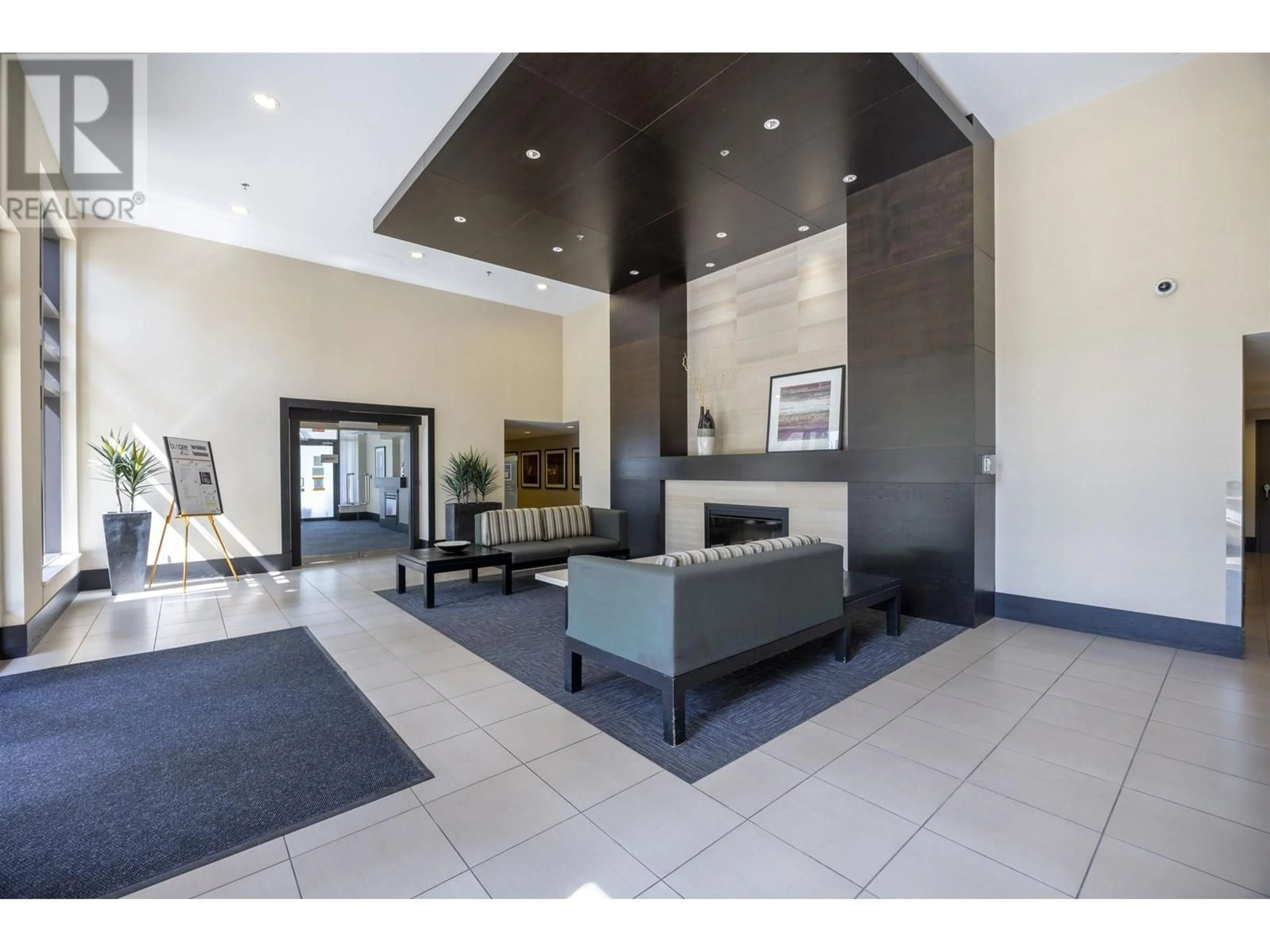 Lobby for 1003 - 7325 ARCOLA STREET, Burnaby British Columbia V5E0A8