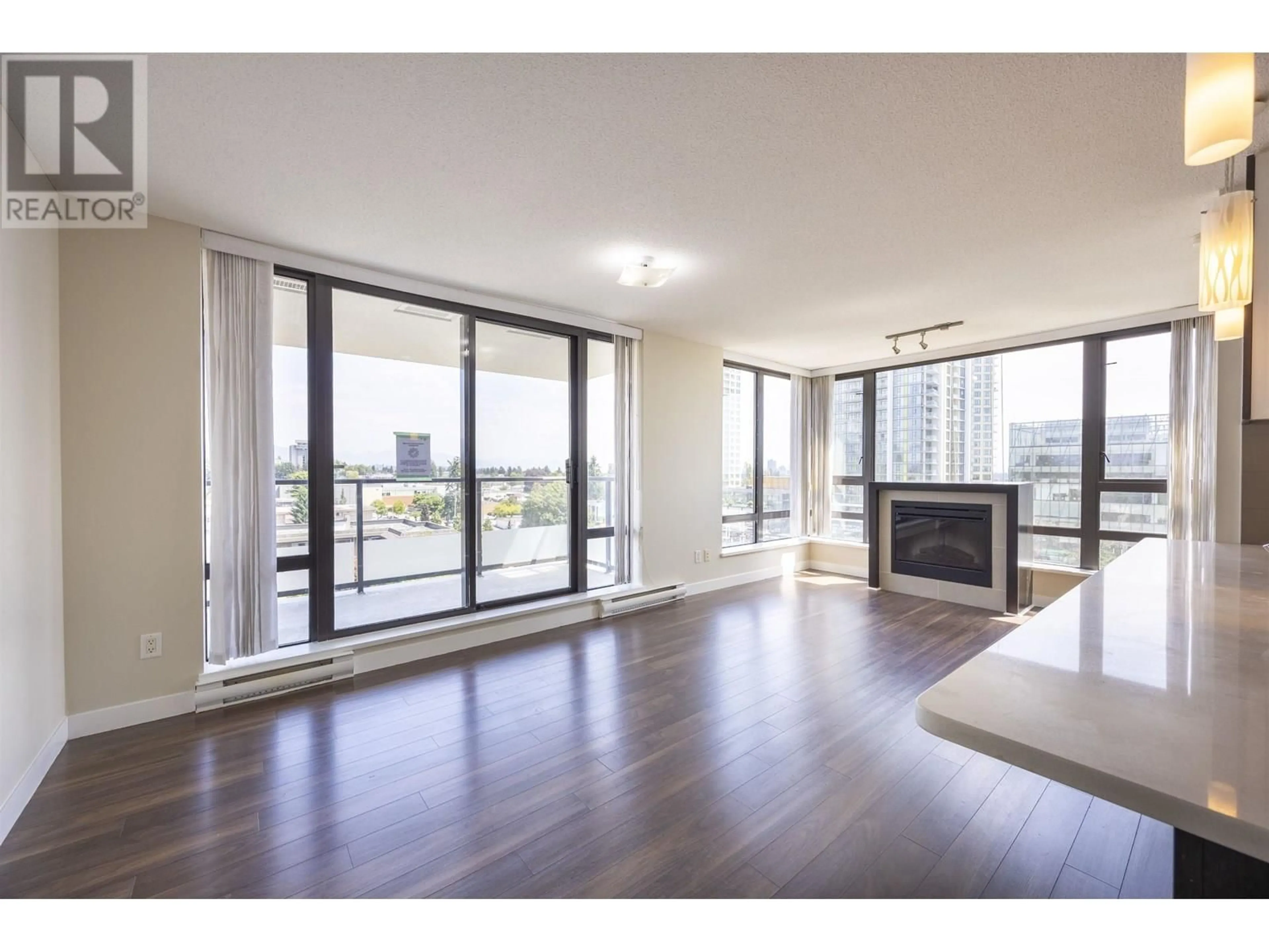 A pic of a room for 1003 - 7325 ARCOLA STREET, Burnaby British Columbia V5E0A8