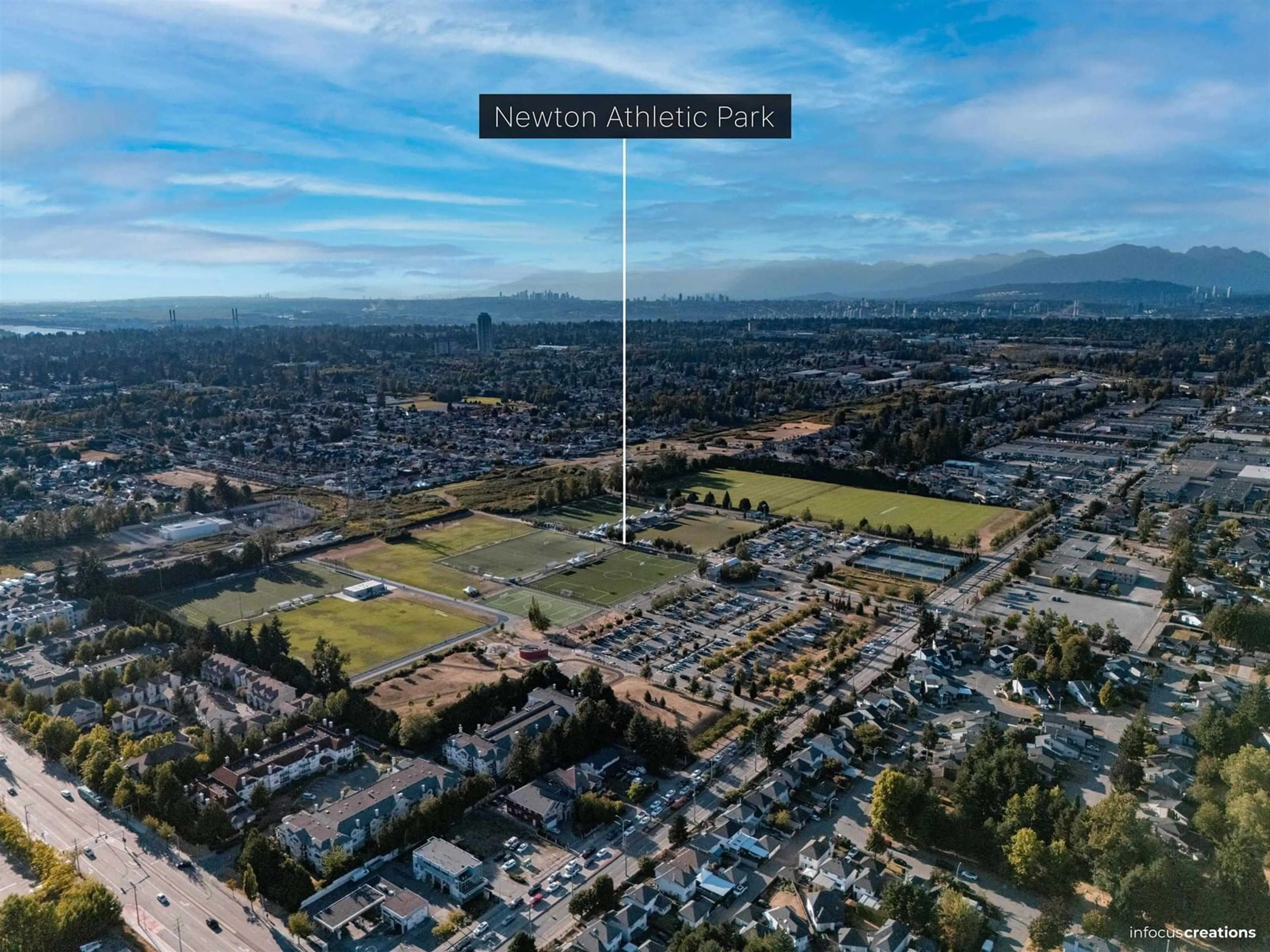 A pic from outside/outdoor area/front of a property/back of a property/a pic from drone, mountain view for 7126 130, Surrey British Columbia V3W4J7