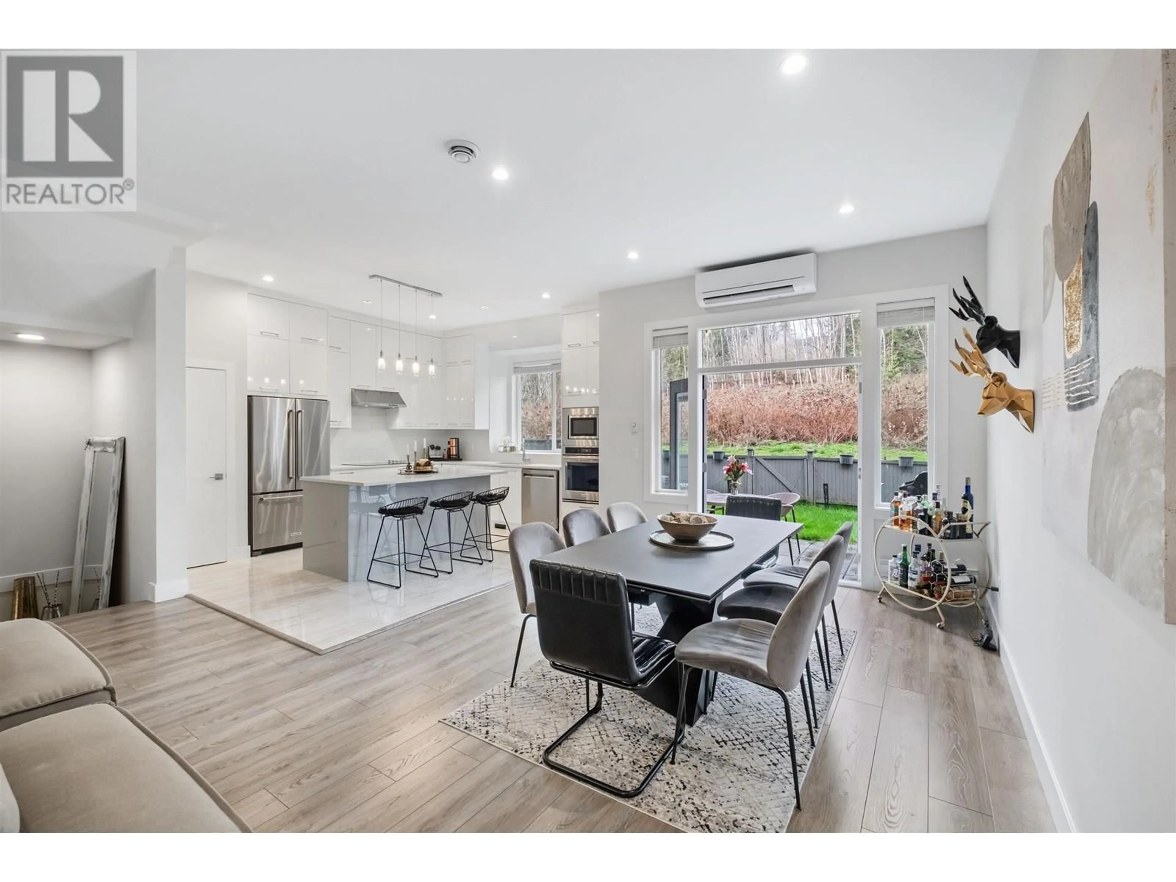 Open concept kitchen, unknown for 102 - 3499 GISLASON AVENUE, Coquitlam British Columbia V3B0P8