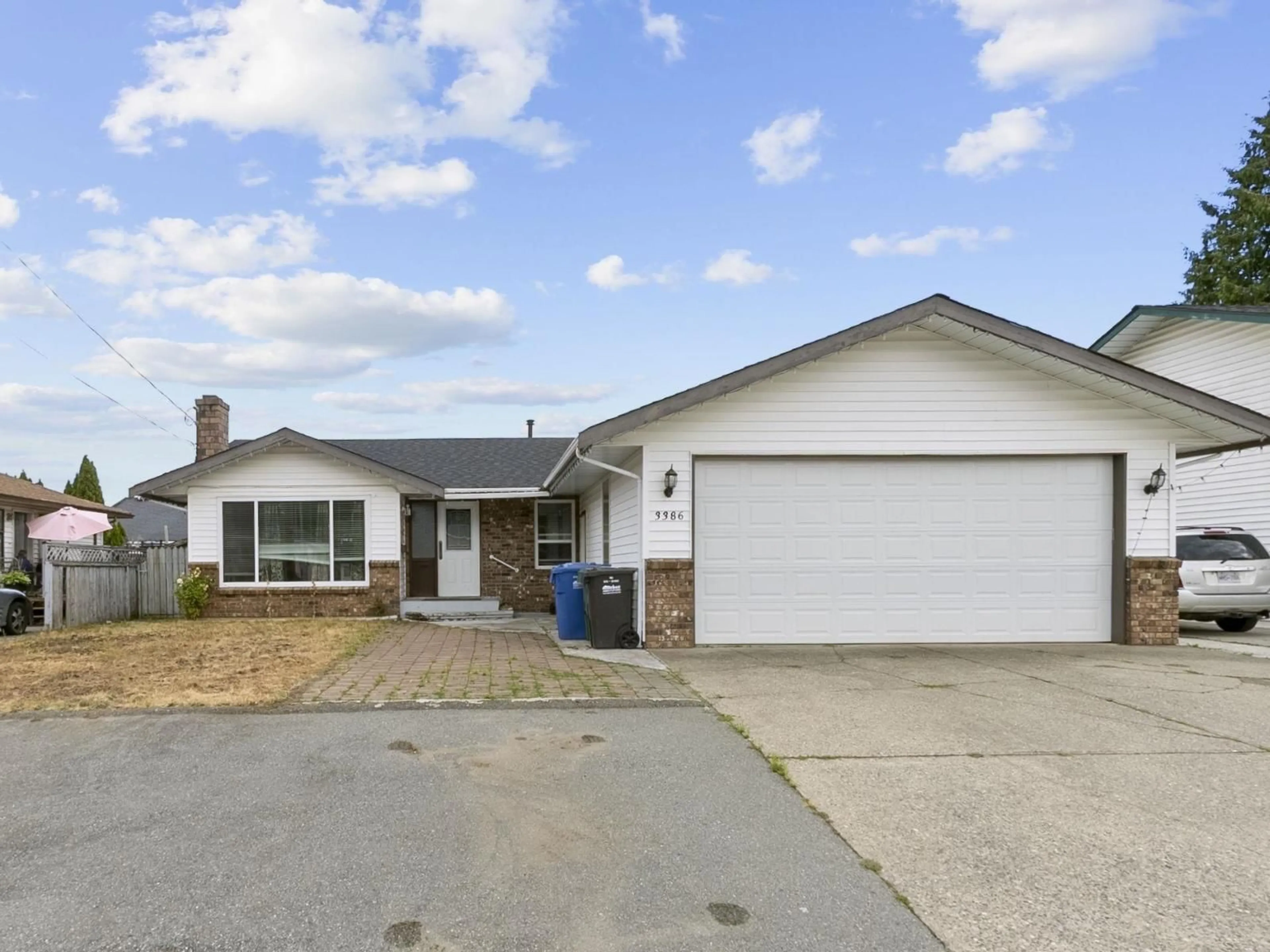 Home with vinyl exterior material, street for 3386 CLEARBROOK, Abbotsford British Columbia V2T4T4