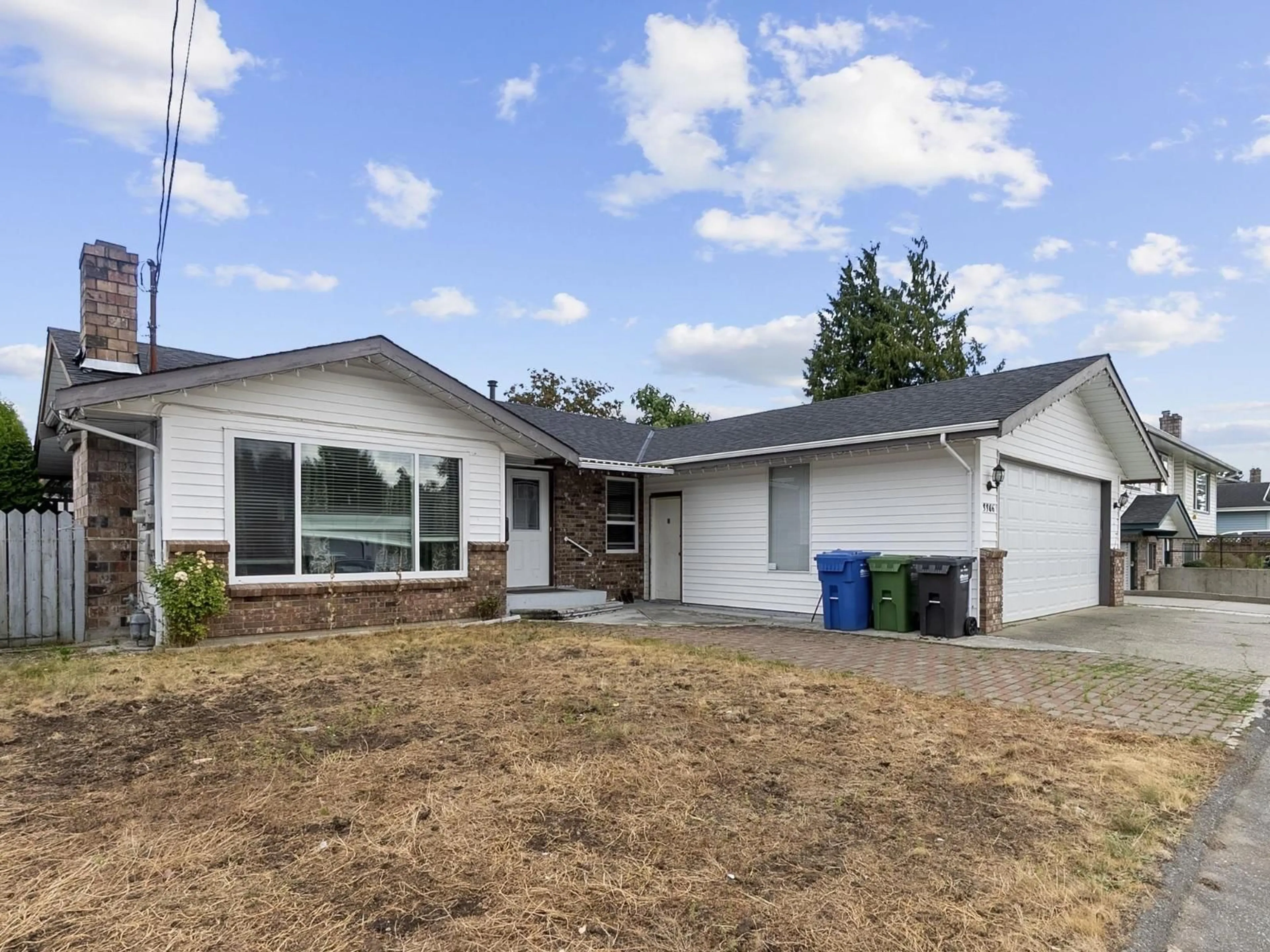 Home with vinyl exterior material, street for 3386 CLEARBROOK, Abbotsford British Columbia V2T4T4