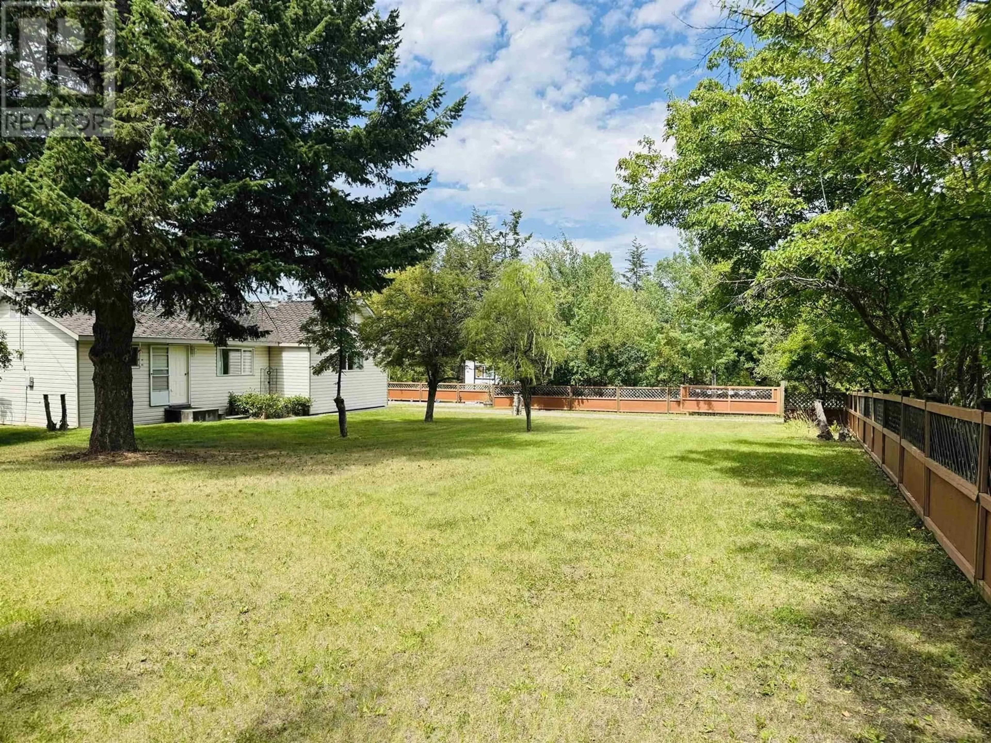 A pic from outside/outdoor area/front of a property/back of a property/a pic from drone, forest/trees view for 1115 DENNY ROAD, Williams Lake British Columbia V2G3J7
