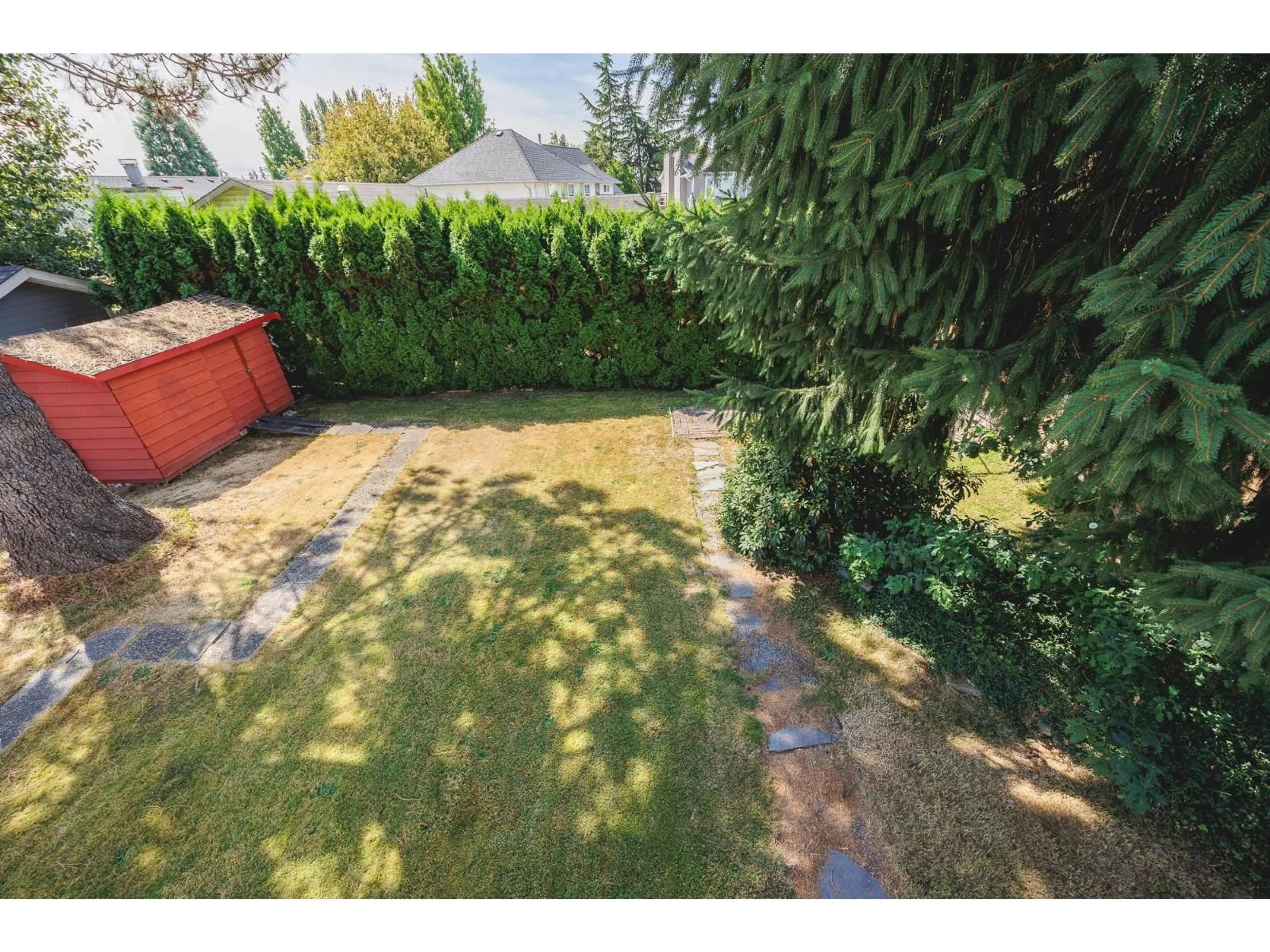 A pic from outside/outdoor area/front of a property/back of a property/a pic from drone, street for 17384 61A, Surrey British Columbia V3S6Y2