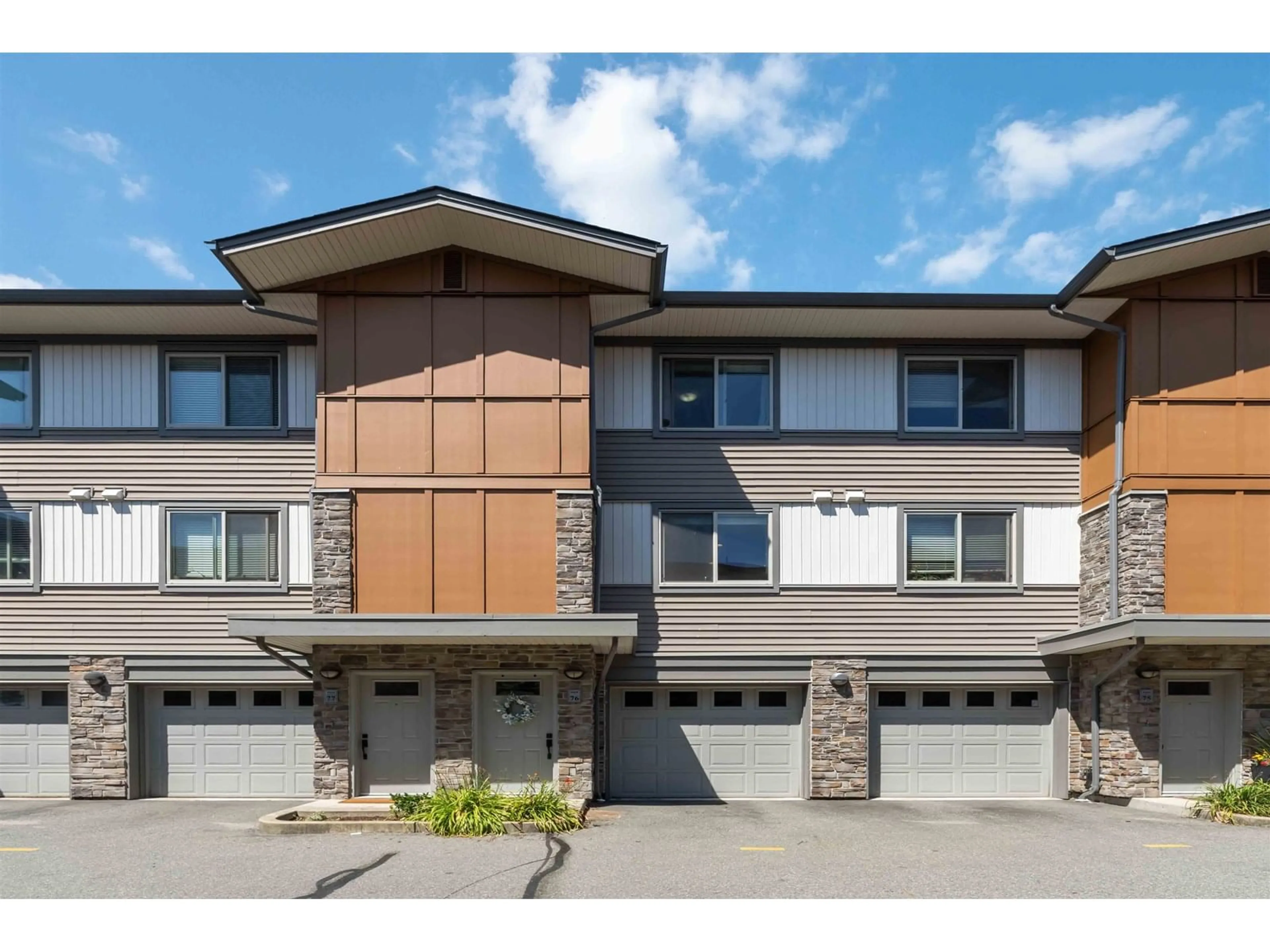 Unknown for 76 - 34248 KING, Abbotsford British Columbia V2S0B1