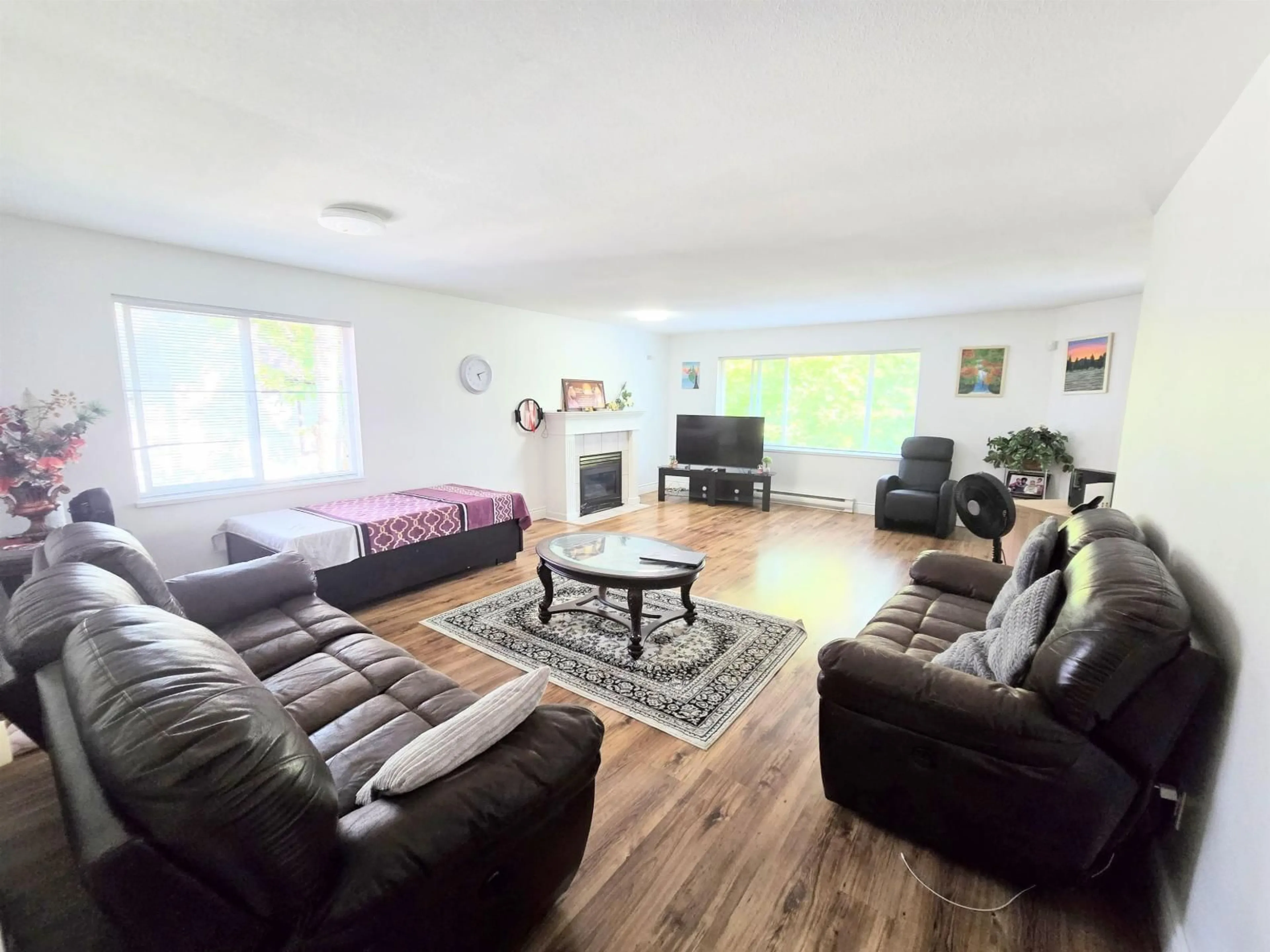 Living room with furniture, unknown for 26 - 8338 158, Surrey British Columbia V4N0R3