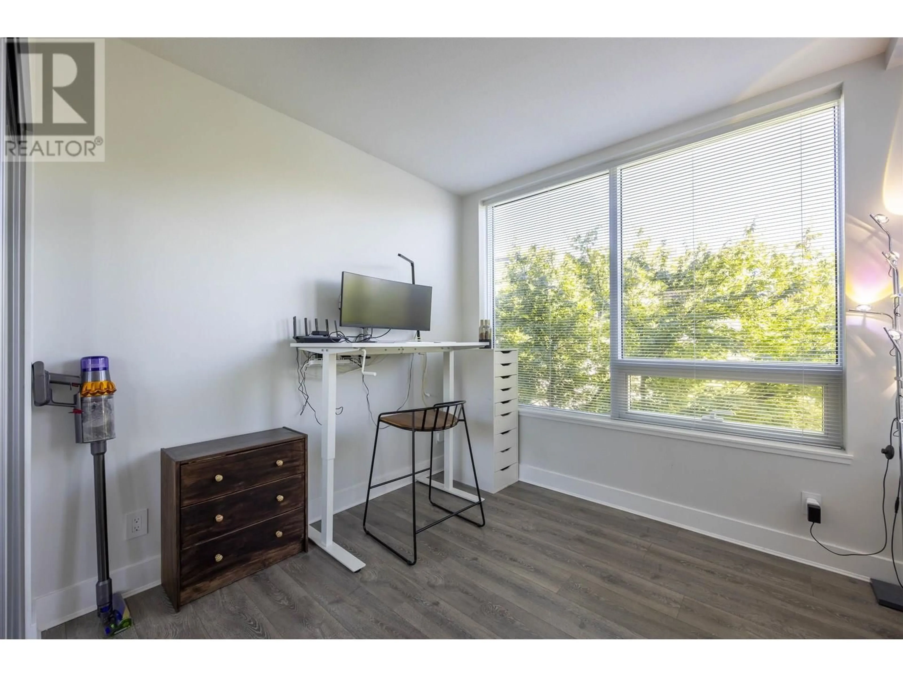 A pic of a room for 4 - 5233 GILBERT ROAD, Richmond British Columbia V7C0B3