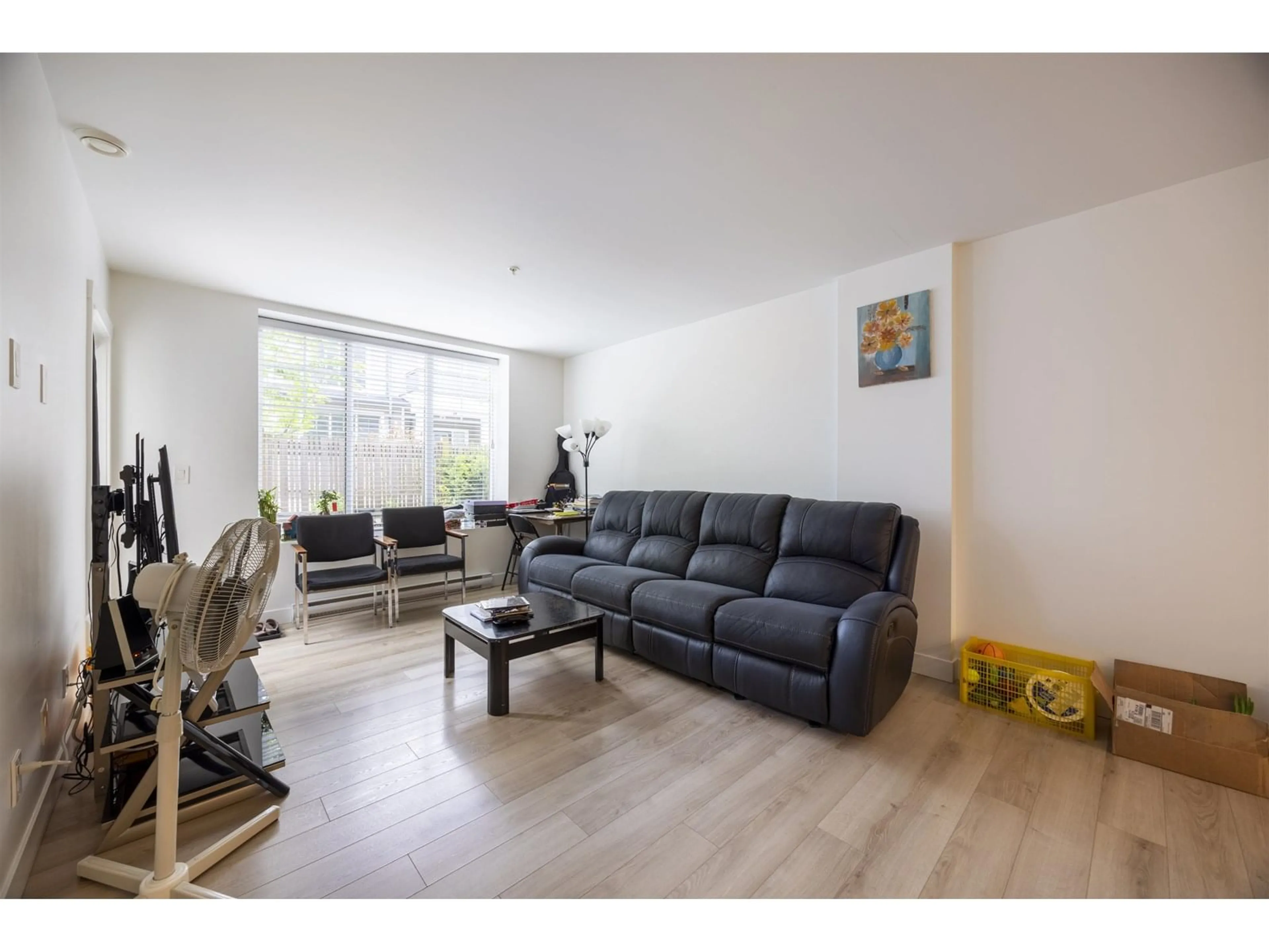 Living room with furniture, unknown for A104 - 20487 65, Langley British Columbia V2Y3K8