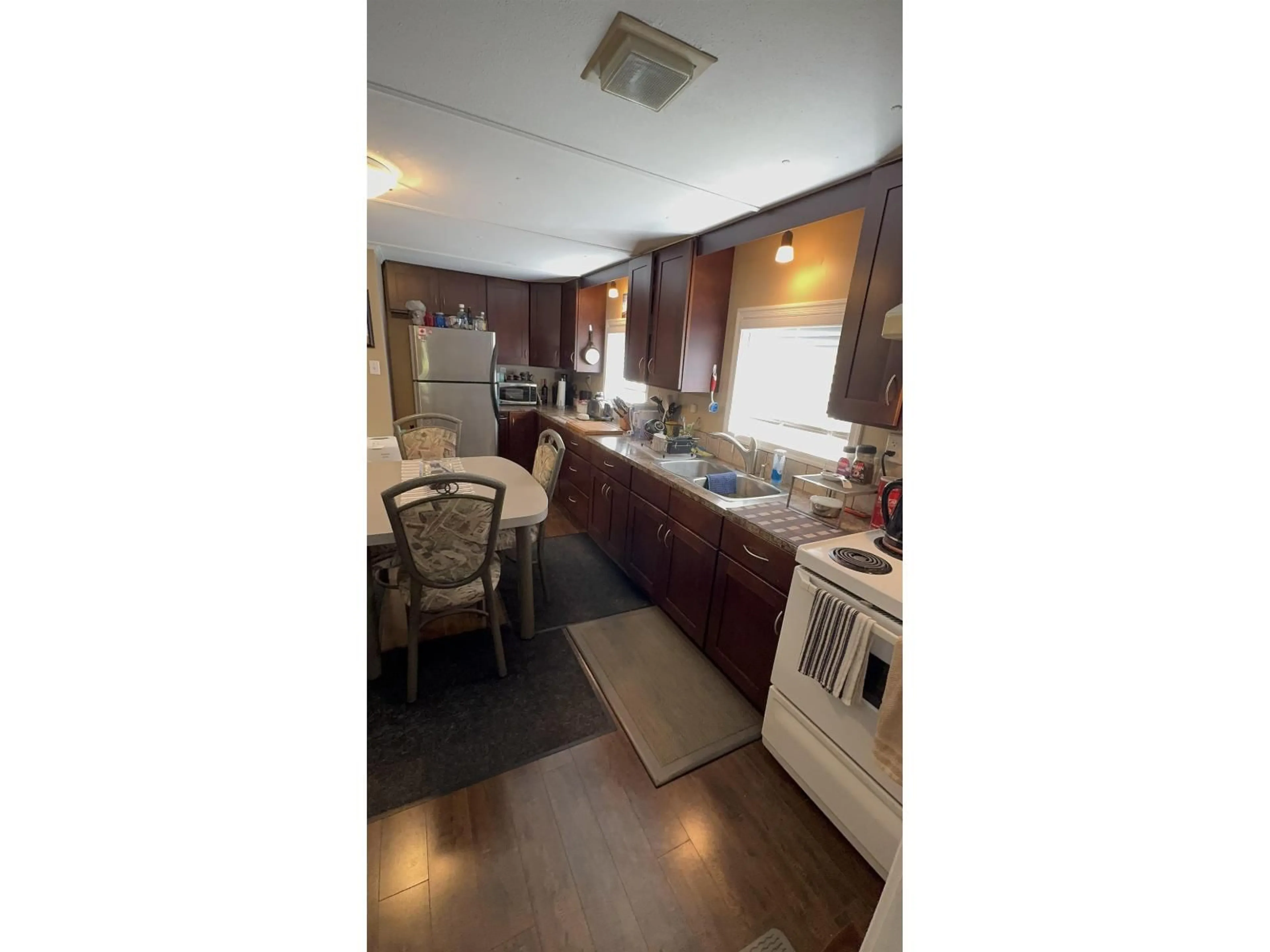 Unknown for 2104 OAKRIDGE, Abbotsford British Columbia V2T6A8