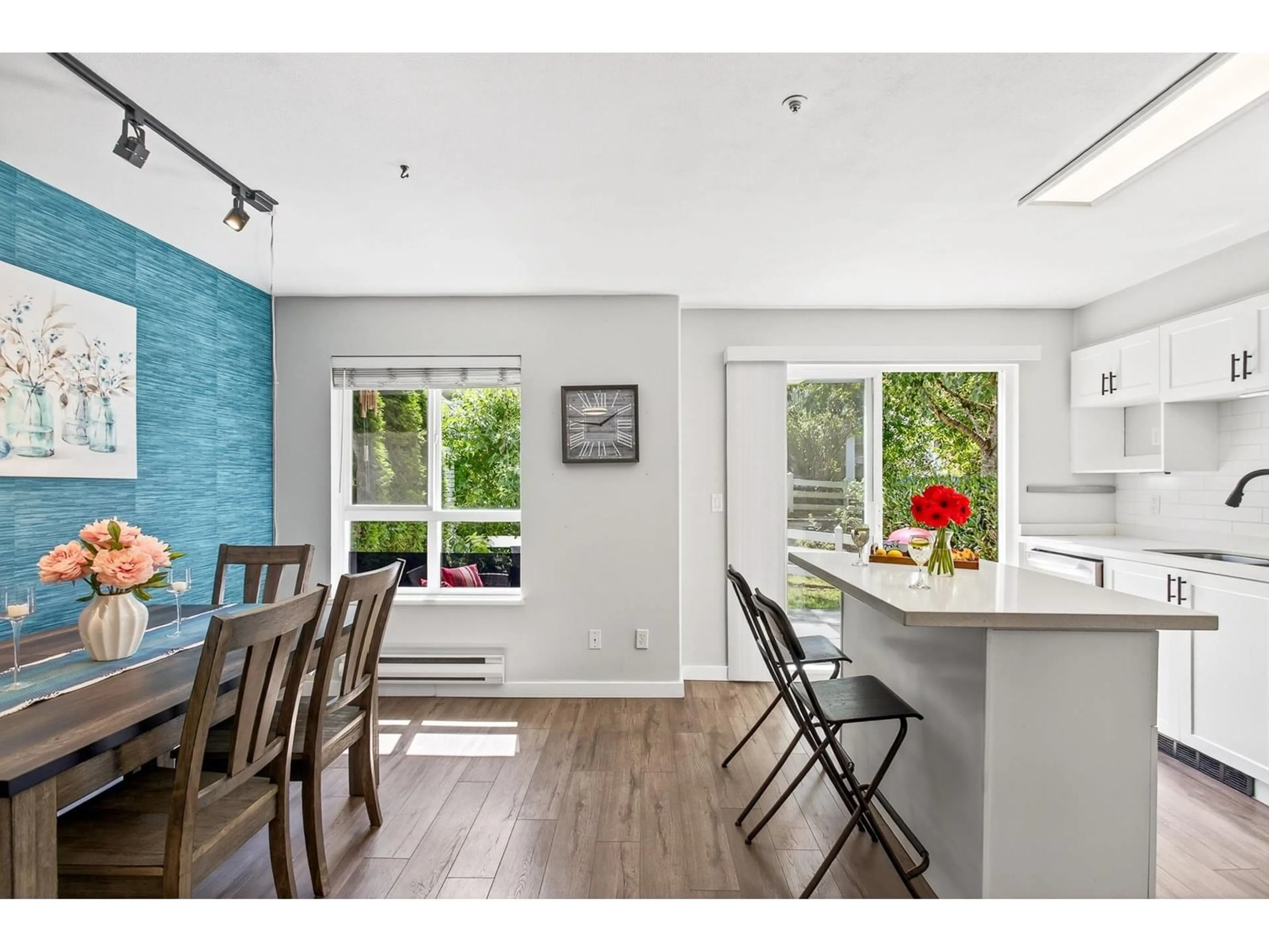 Open concept kitchen, unknown for 52 - 8890 WALNUT GROVE, Langley British Columbia V1M3W4