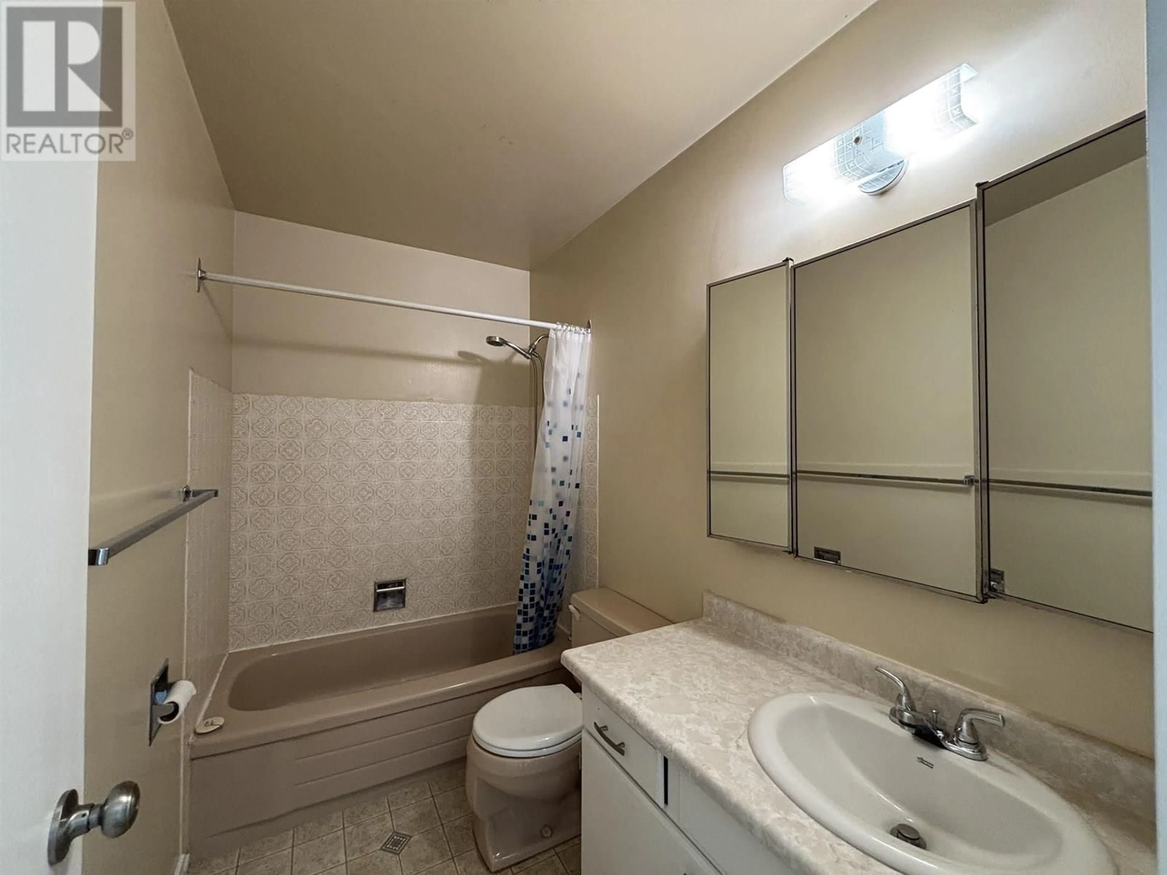 A pic of a room for 7589 LOYOLA PLACE, Prince George British Columbia V2N3J4
