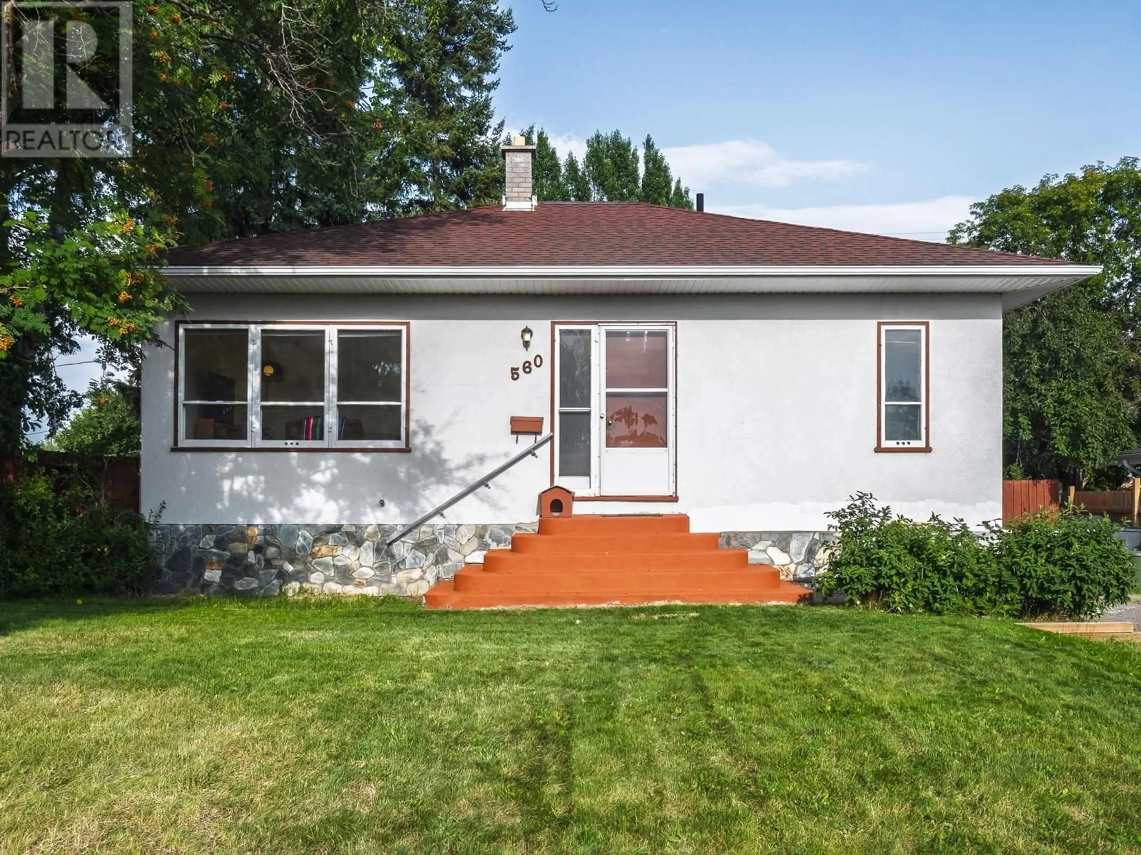 Home with vinyl exterior material, street for 560 WATROUS STREET, Prince George British Columbia V2M2B9