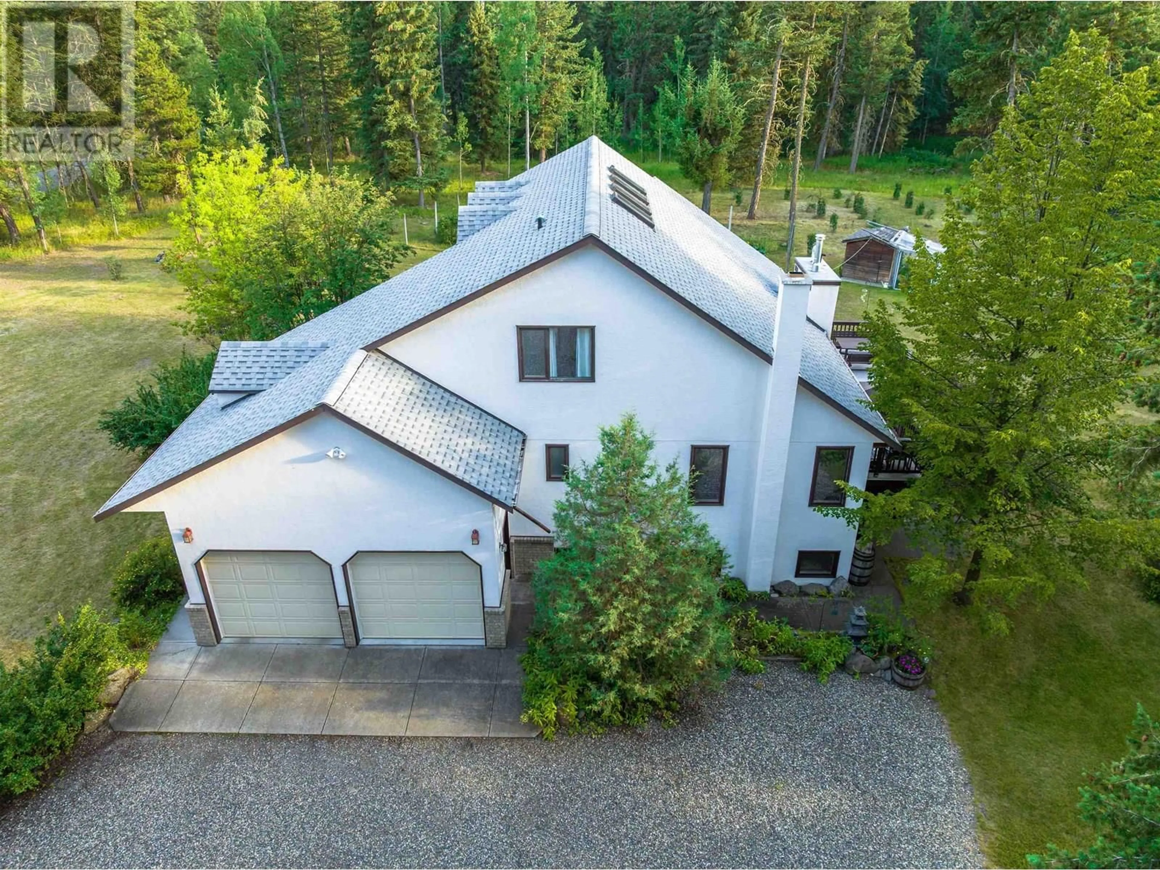 A pic from outside/outdoor area/front of a property/back of a property/a pic from drone, unknown for 465 GLEN DRIVE, Williams Lake British Columbia V2G5B5