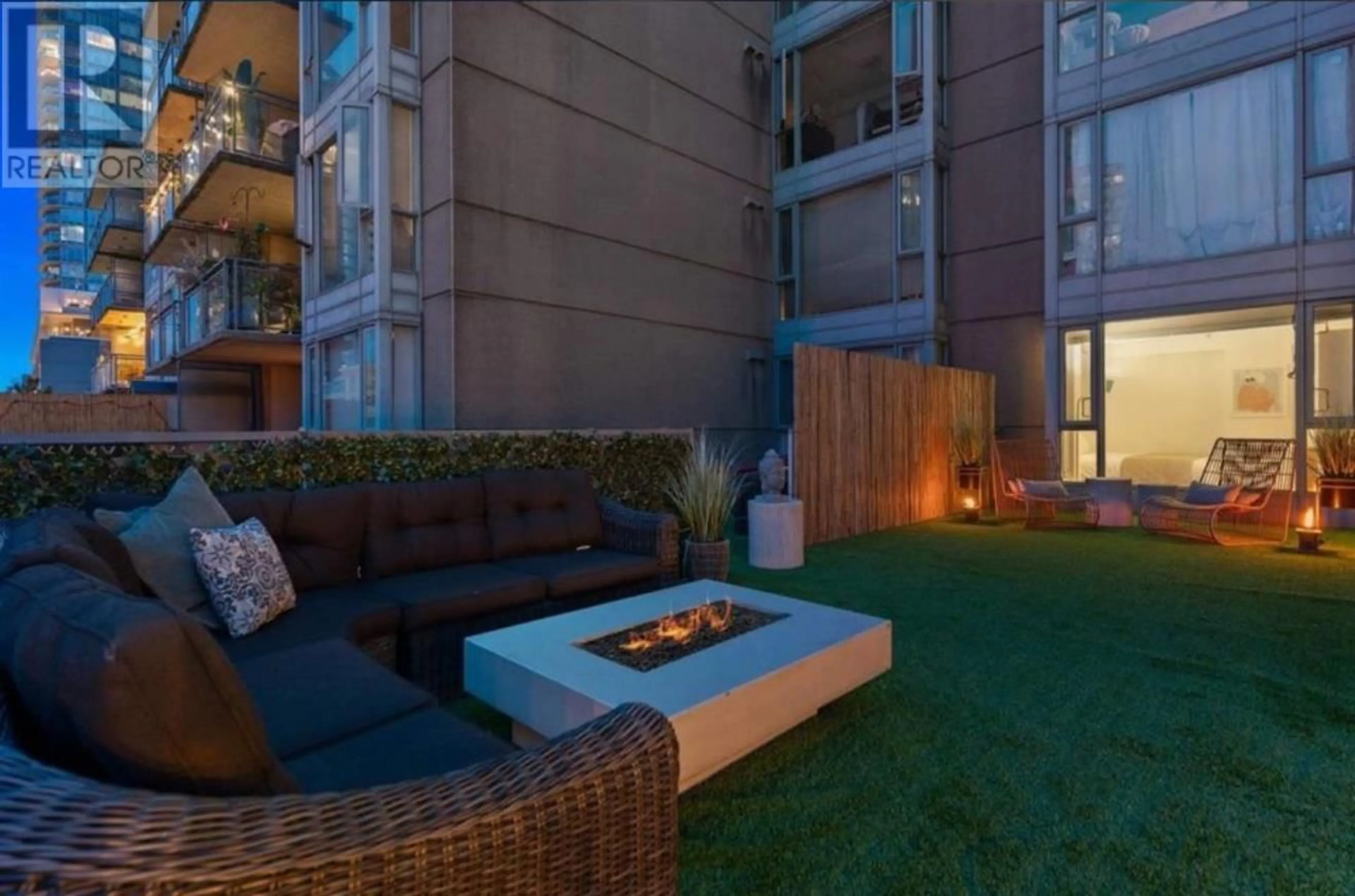 Patio, unknown for 312 - 555 ABBOTT  STREET STREET, Vancouver British Columbia V6B6B8
