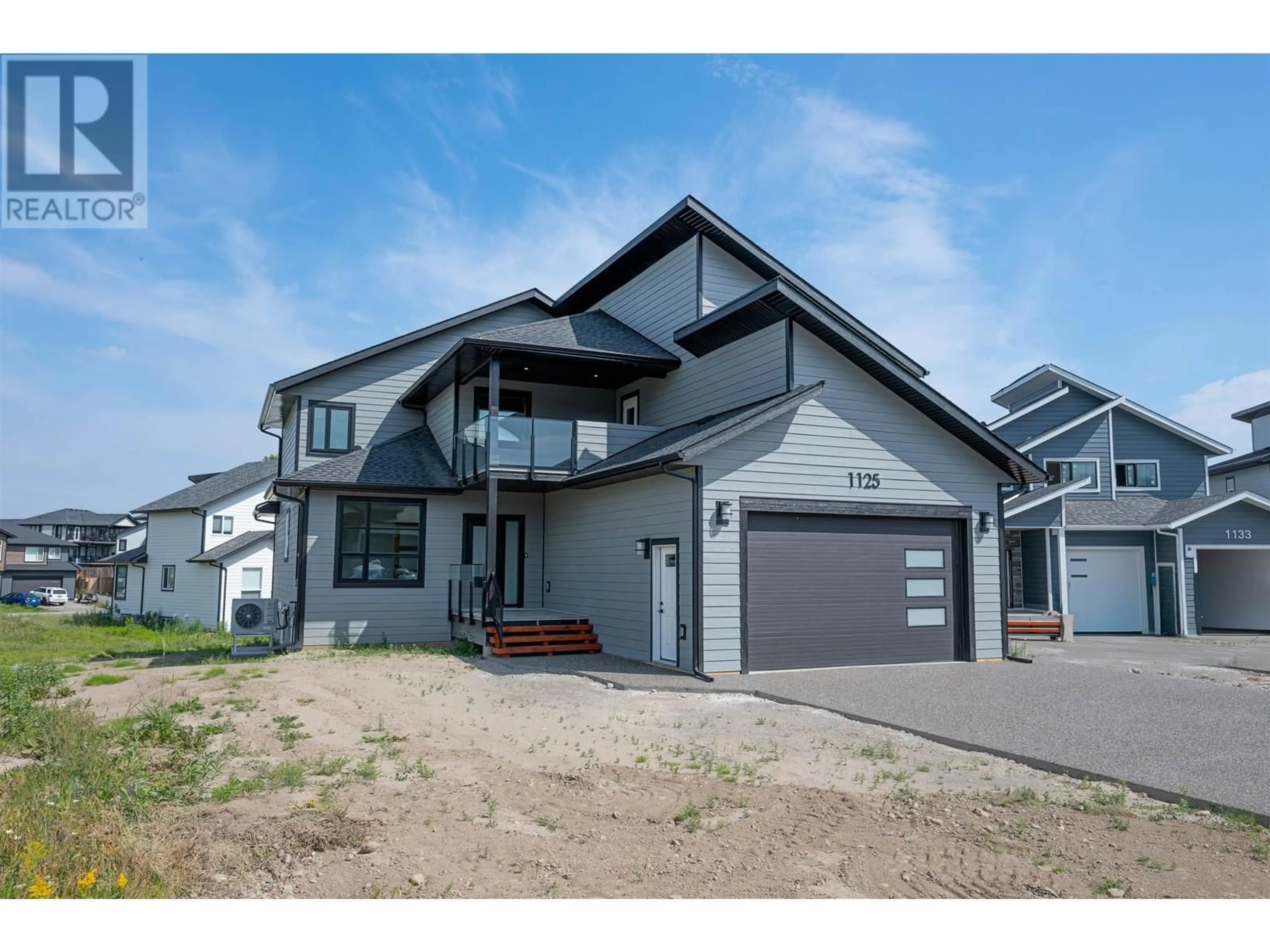 Home with vinyl exterior material, street for 1125 MONTEITH COURT, Prince George British Columbia V2N0G8
