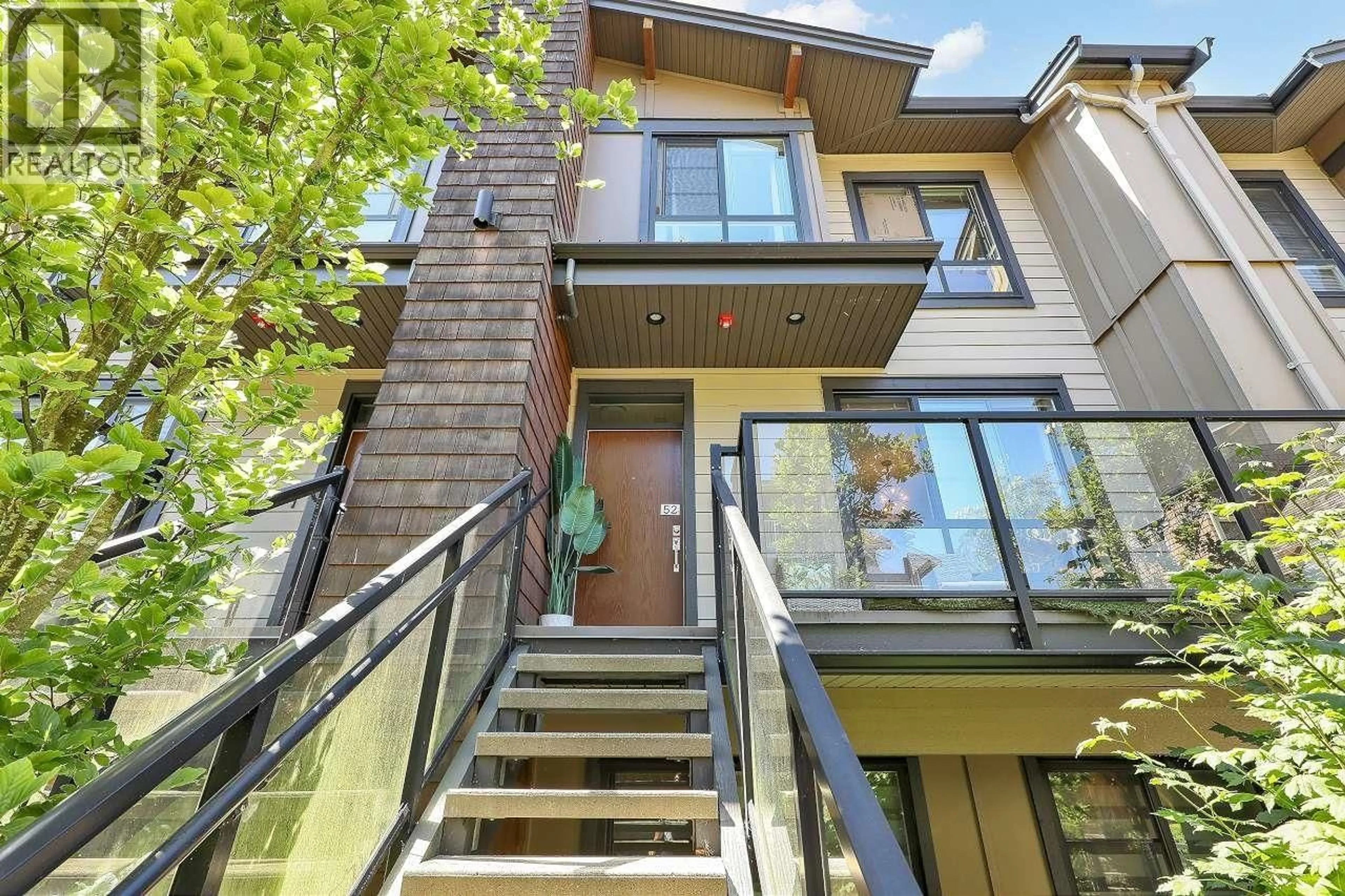 Unknown for 52 - 3728 THURSTON STREET, Burnaby British Columbia V5H0E6