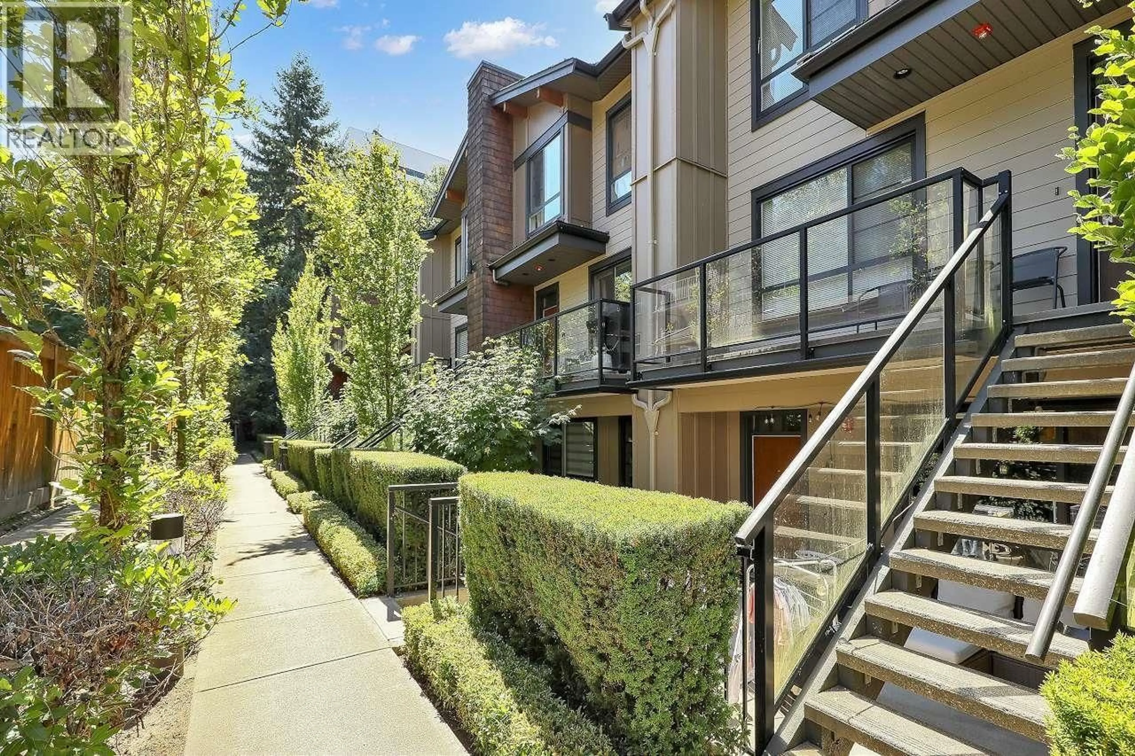Patio, street for 52 - 3728 THURSTON STREET, Burnaby British Columbia V5H0E6