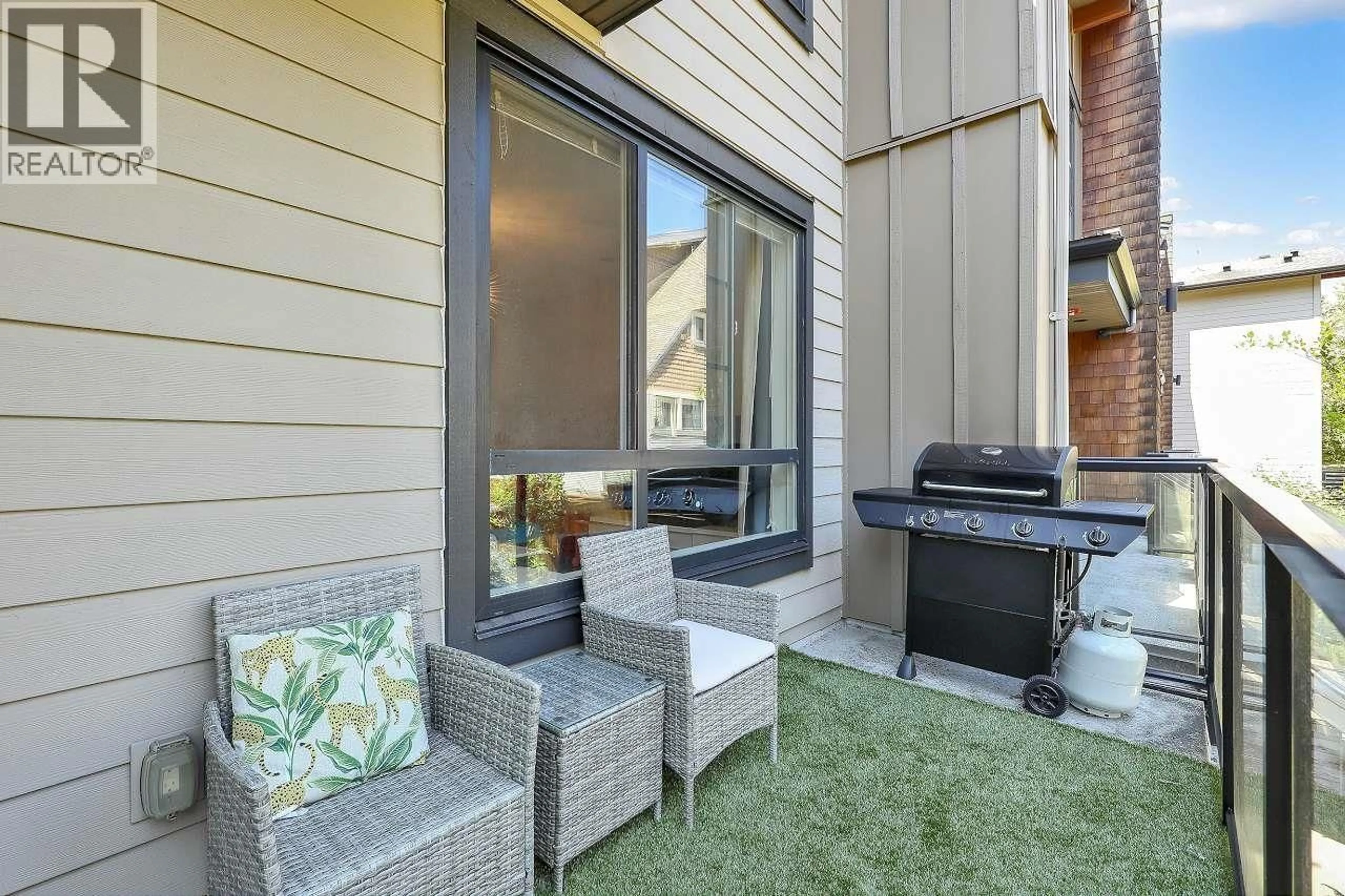 Patio, unknown for 52 - 3728 THURSTON STREET, Burnaby British Columbia V5H0E6