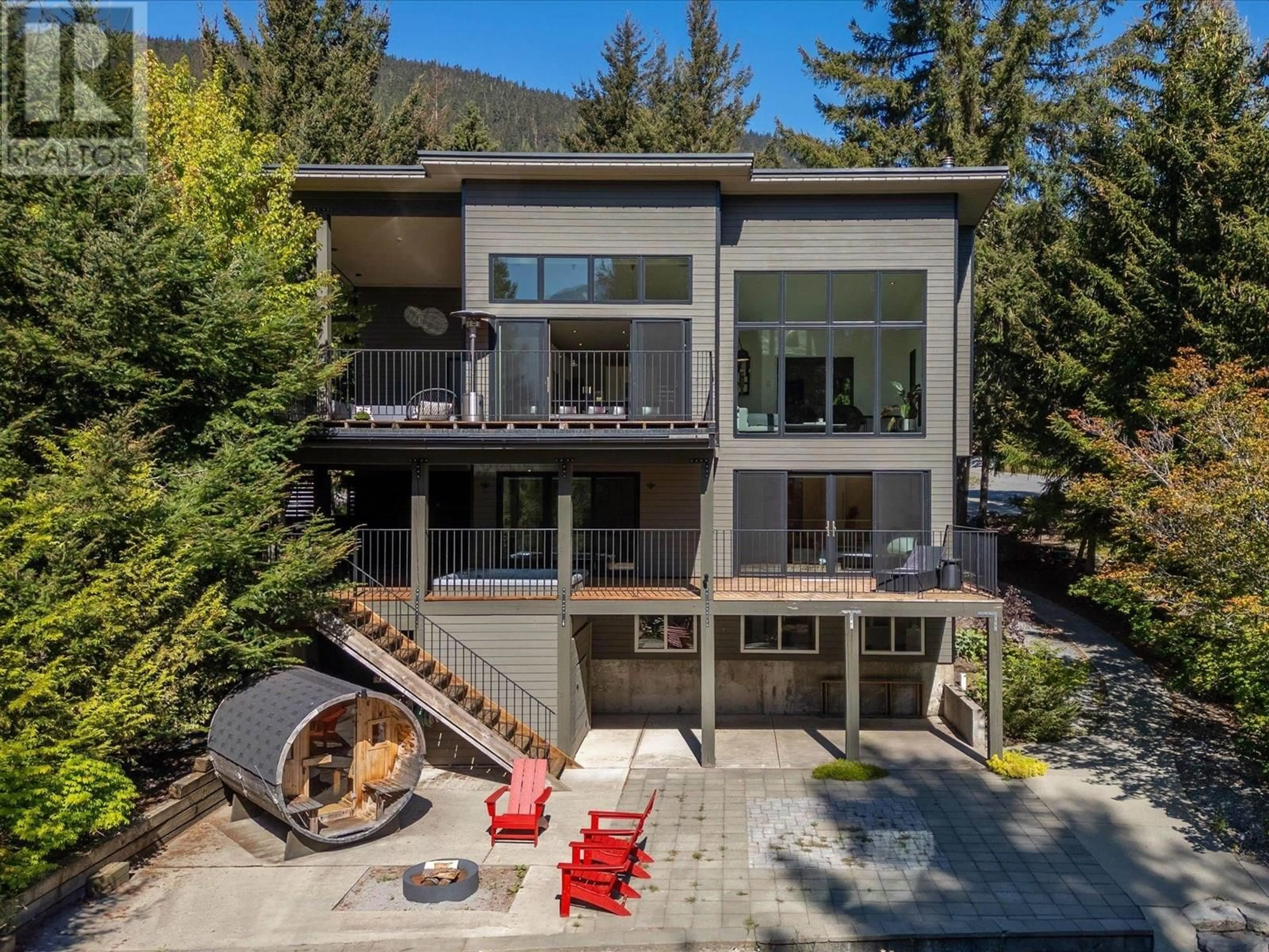 A pic from outside/outdoor area/front of a property/back of a property/a pic from drone, mountain view for 8476 MATTERHORN DRIVE, Whistler British Columbia V8E0G1