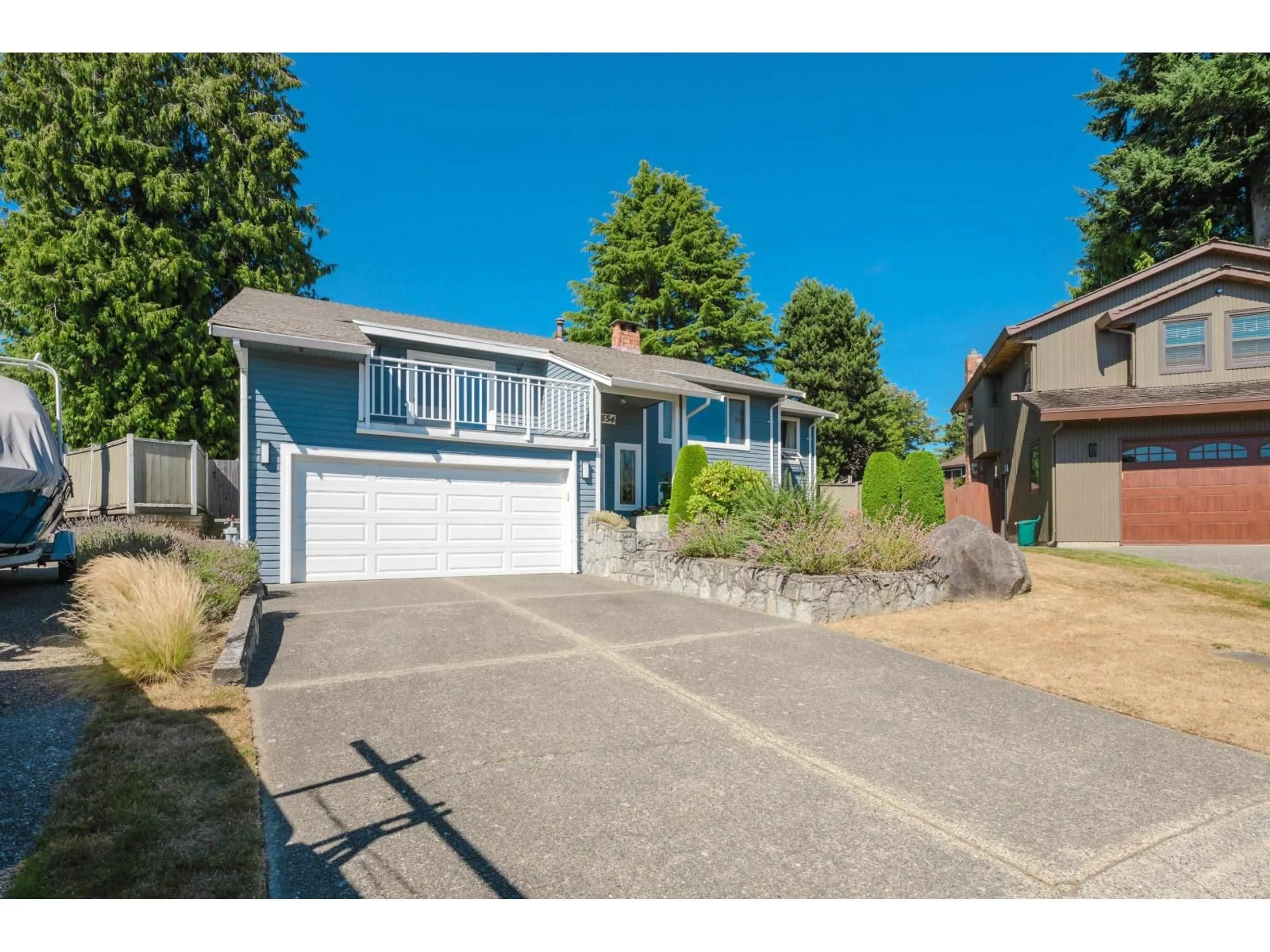 Home with vinyl exterior material, street for 7654 CARNABY, Delta British Columbia V4C7X2
