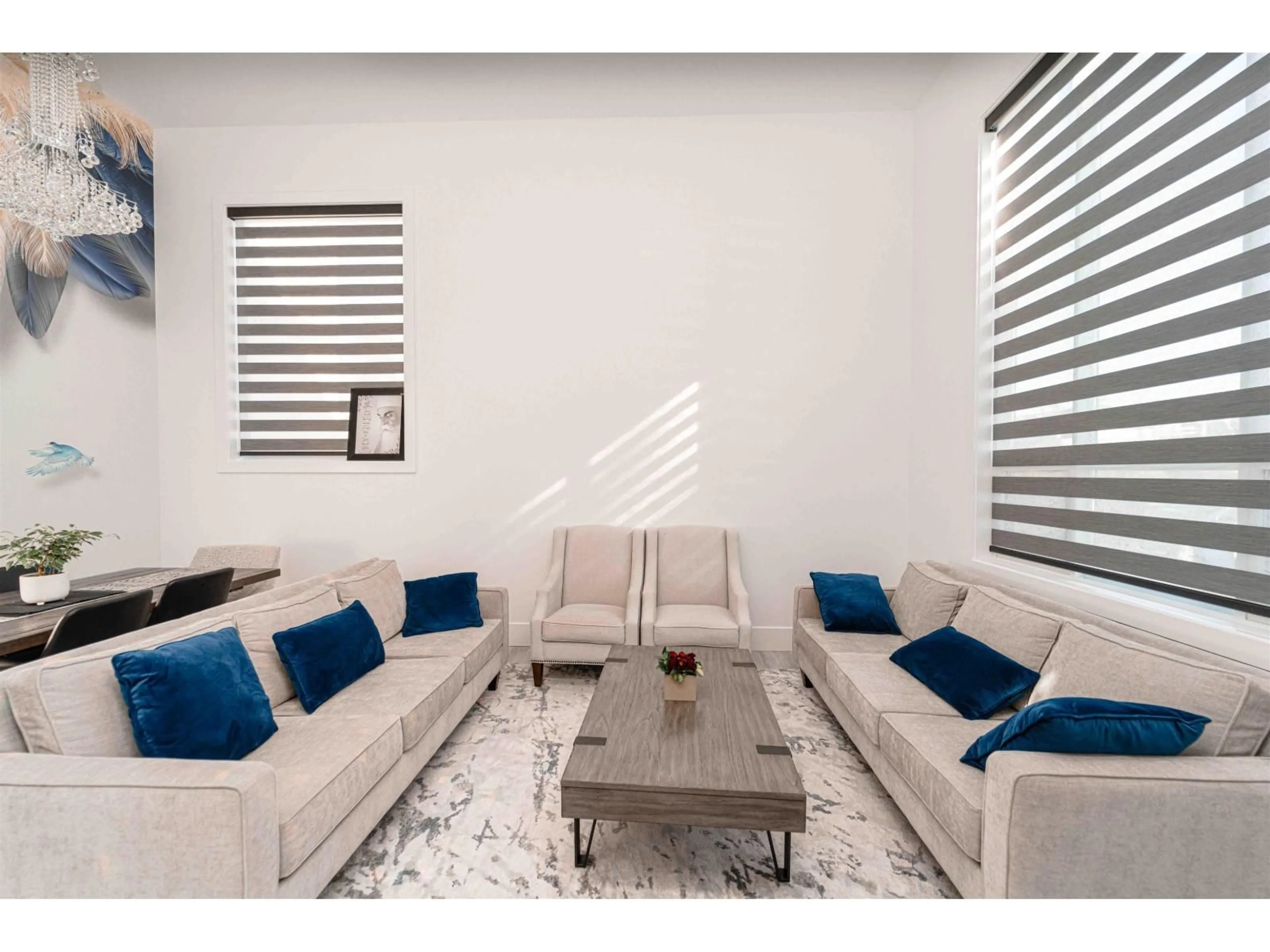 Living room with furniture, unknown for 32211 AUTUMN, Abbotsford British Columbia V2T1P4