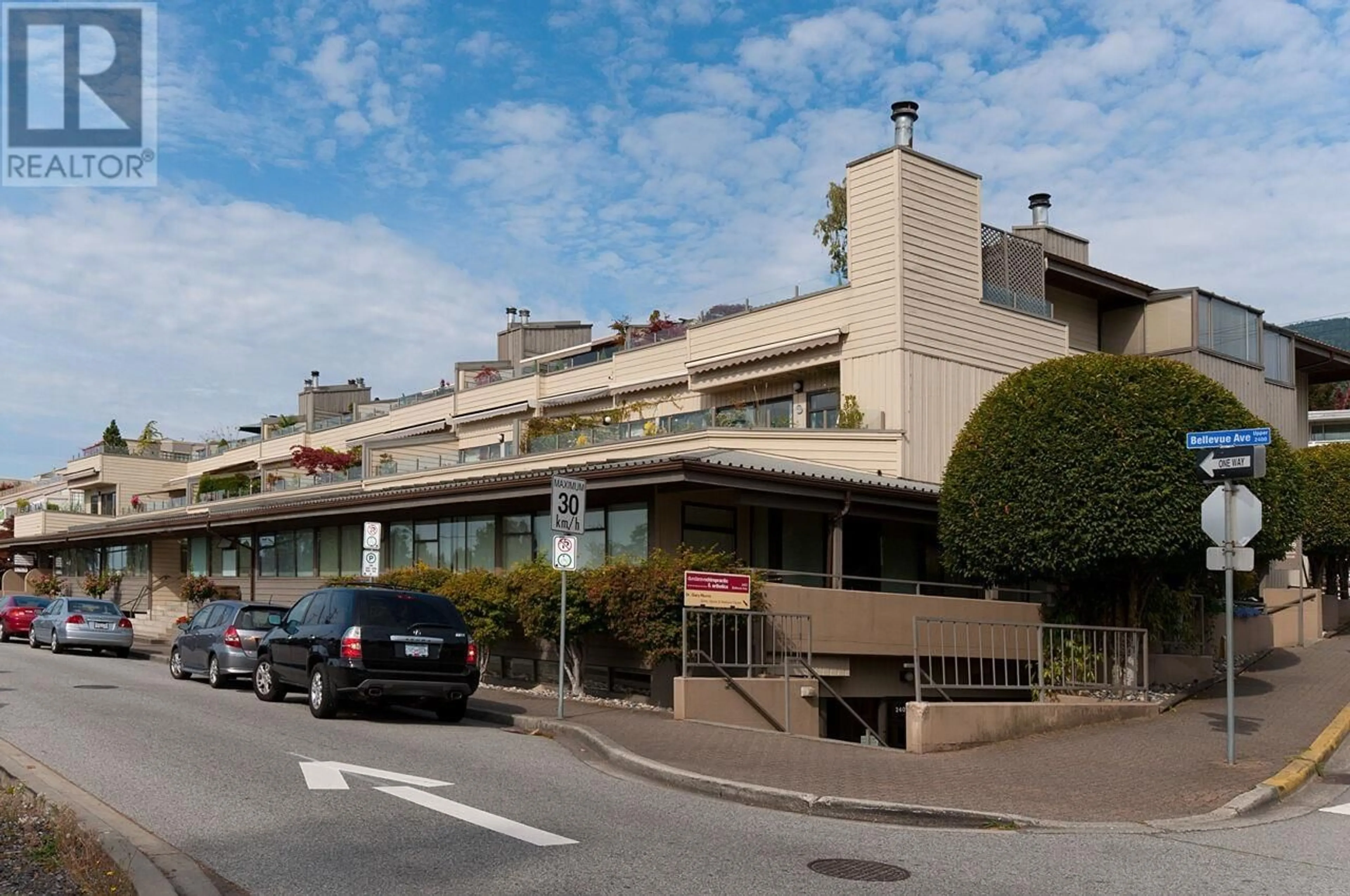 Unknown for 202 - 225 24TH STREET, West Vancouver British Columbia V7V4G9