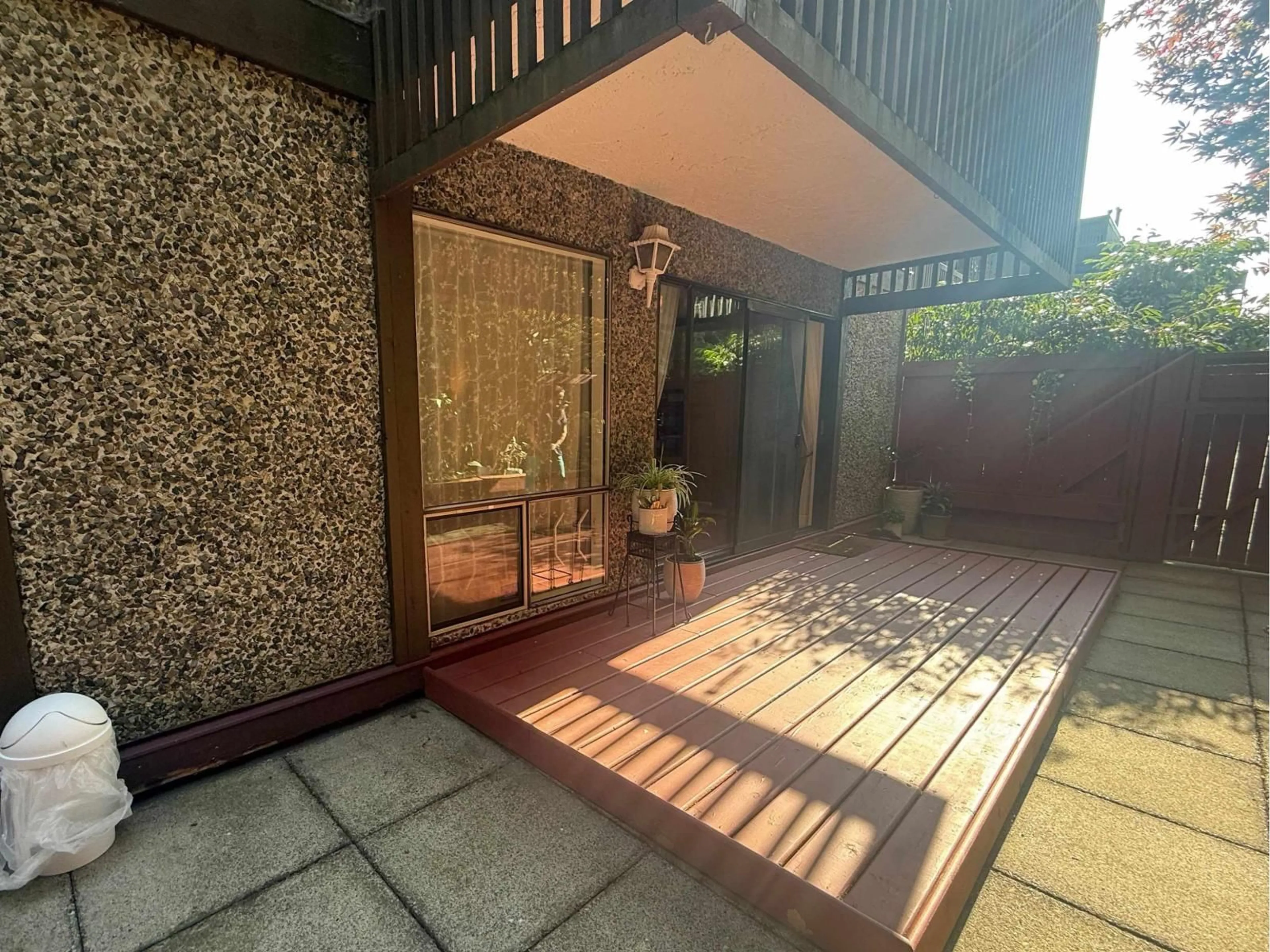 Patio, street for 111 - 13507 96, Surrey British Columbia V3V7P3