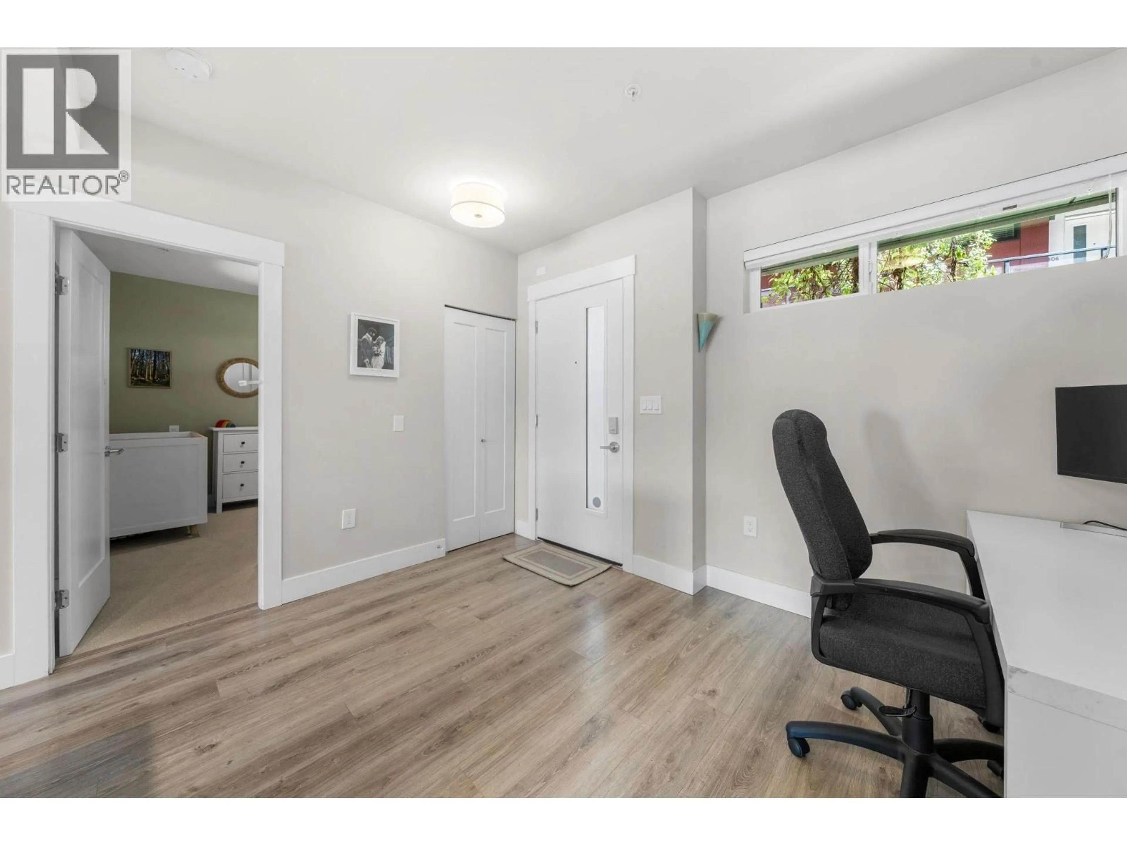 Unknown for 302 - 1496 CHARLOTTE ROAD, North Vancouver British Columbia V7J0C9