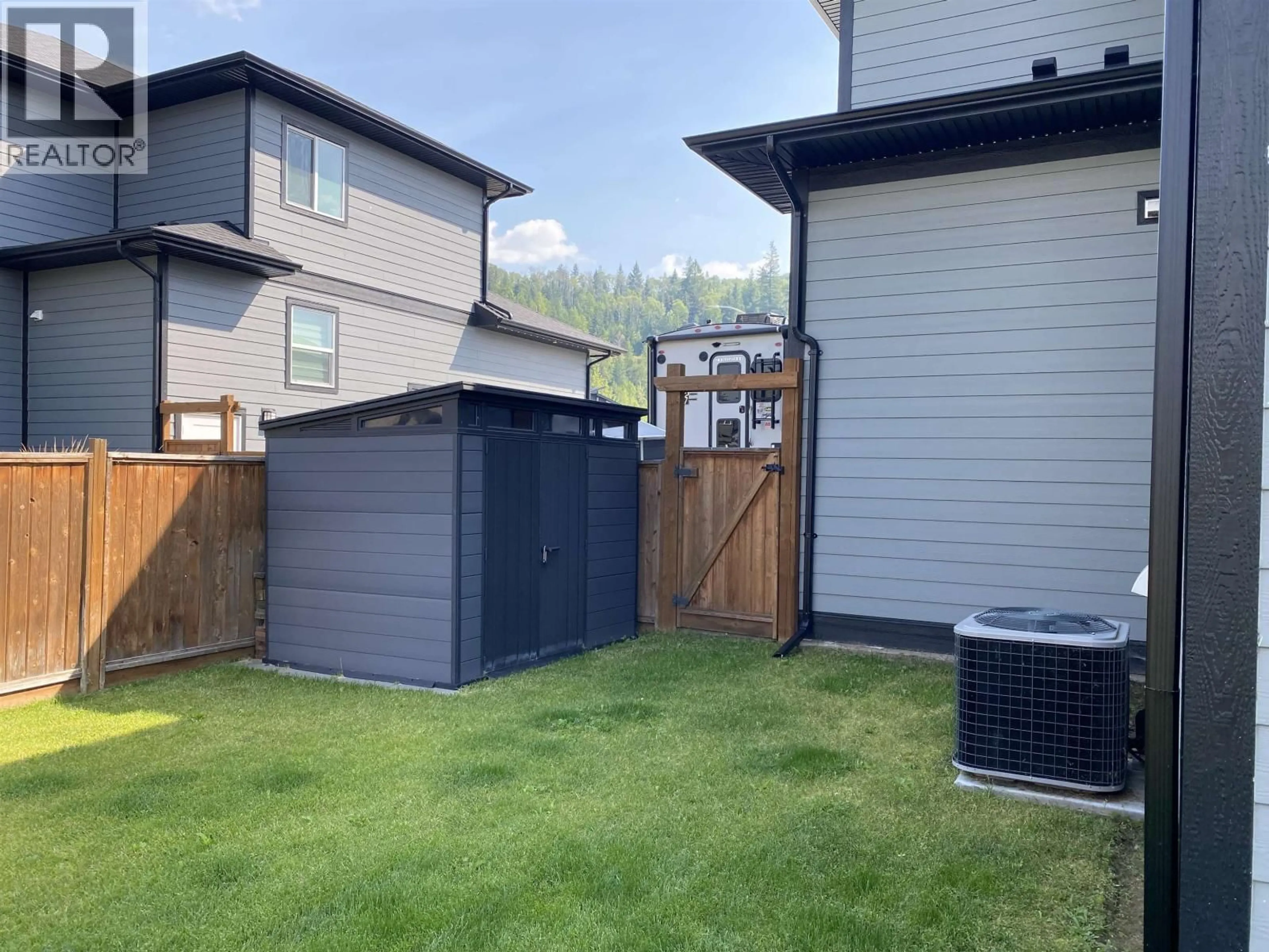 Shed for 4123 ZANETTE PLACE, Prince George British Columbia V2K0B1