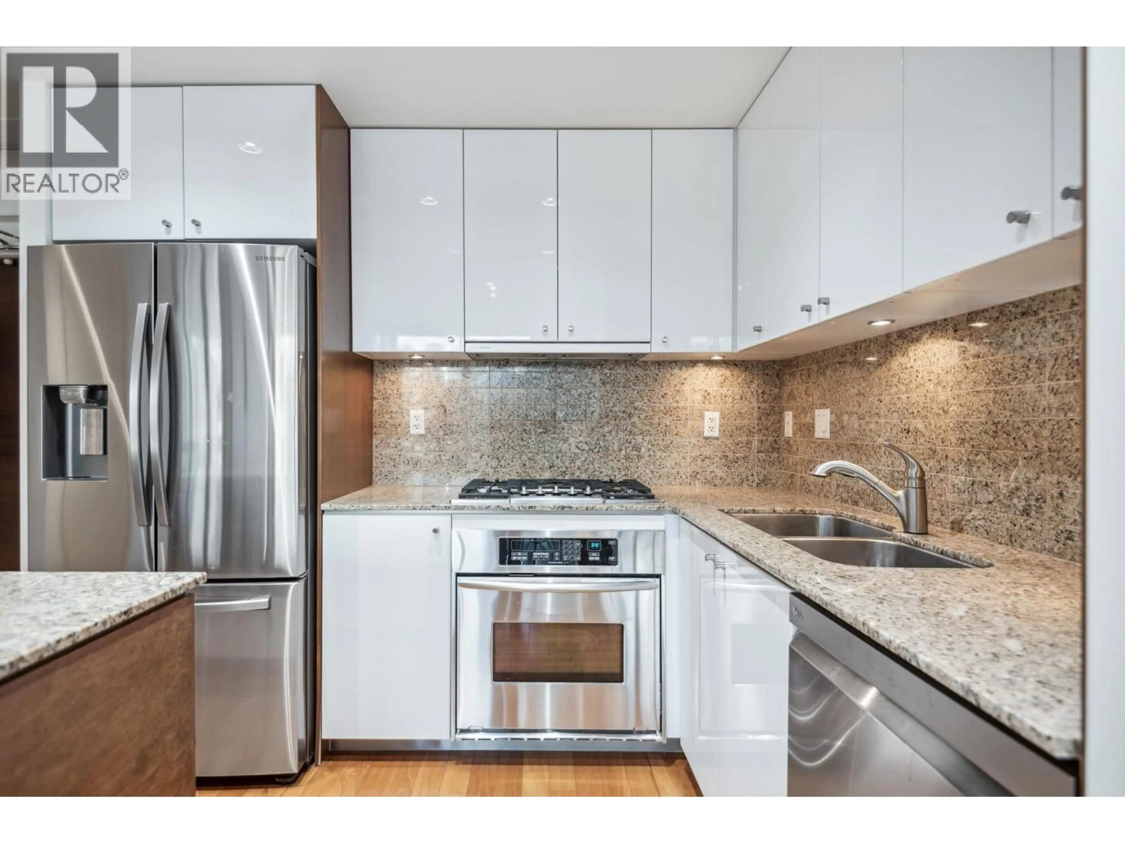 Standard kitchen, unknown for 605 - 1005 BEACH AVENUE, Vancouver British Columbia V6E3W2
